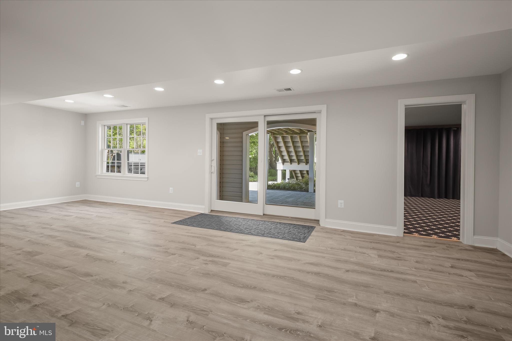 ADAMS REACH - Residential