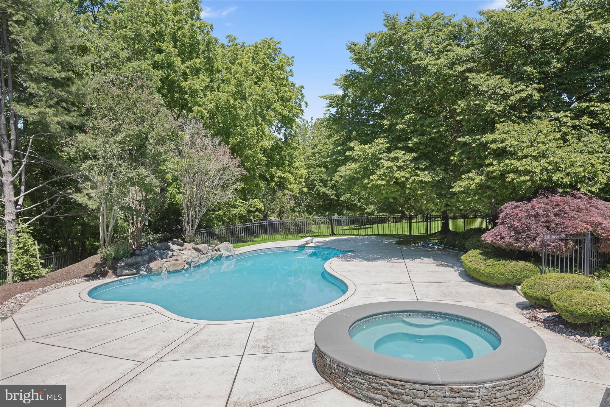 ADAMS REACH - Residential
