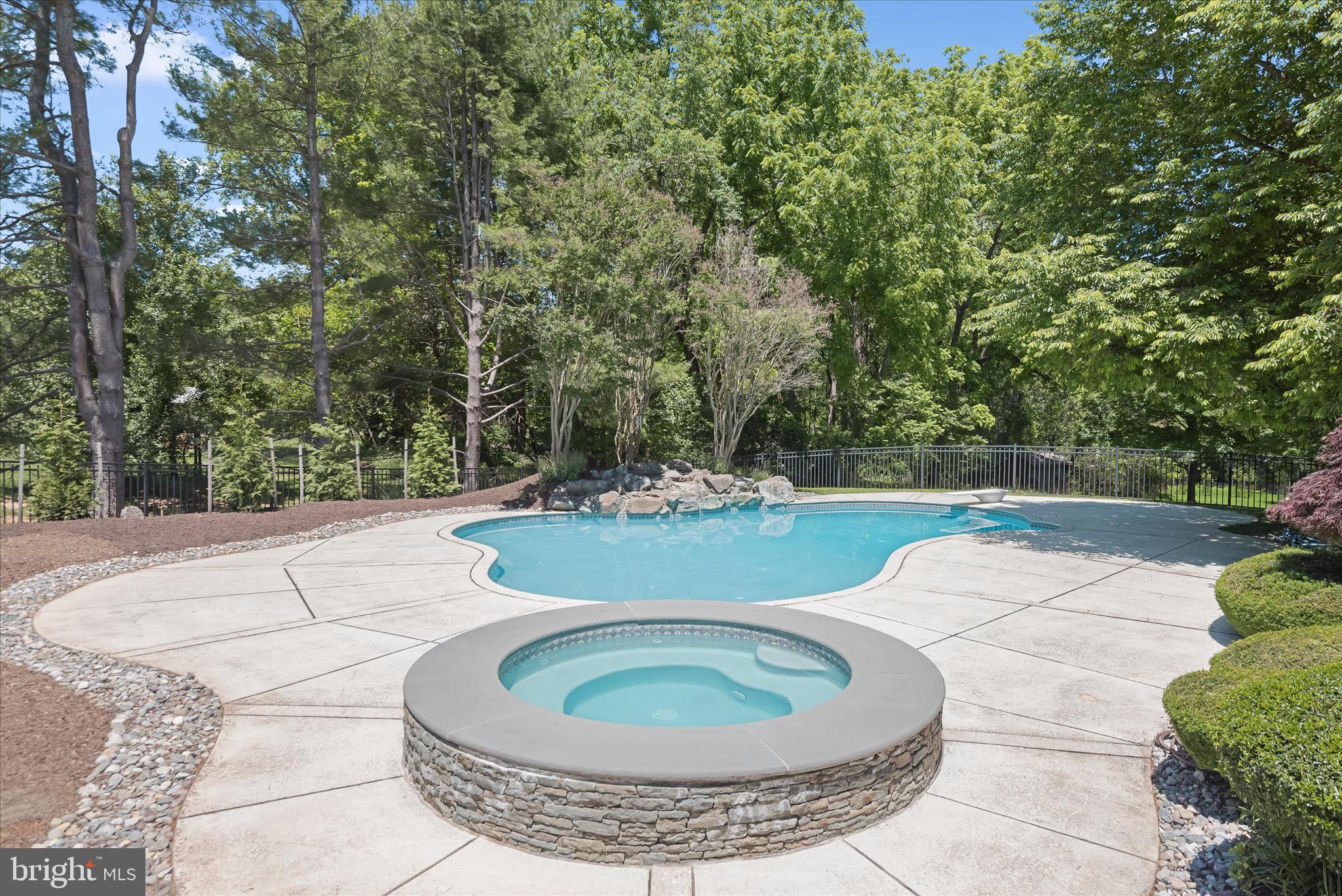 ADAMS REACH - Residential