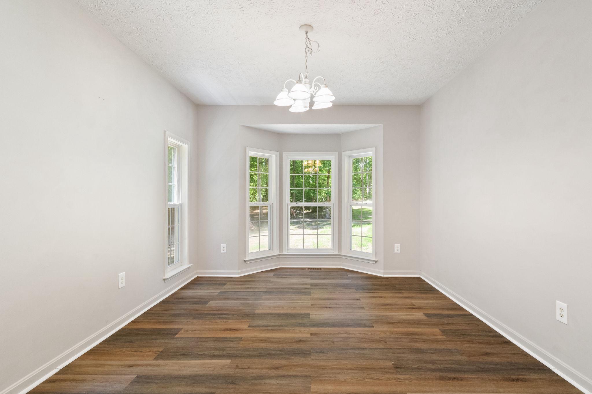 OAKSHIRE WOODS - Residential