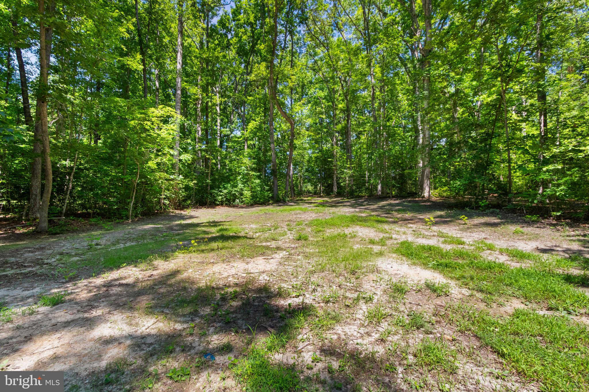 OAKSHIRE WOODS - Residential