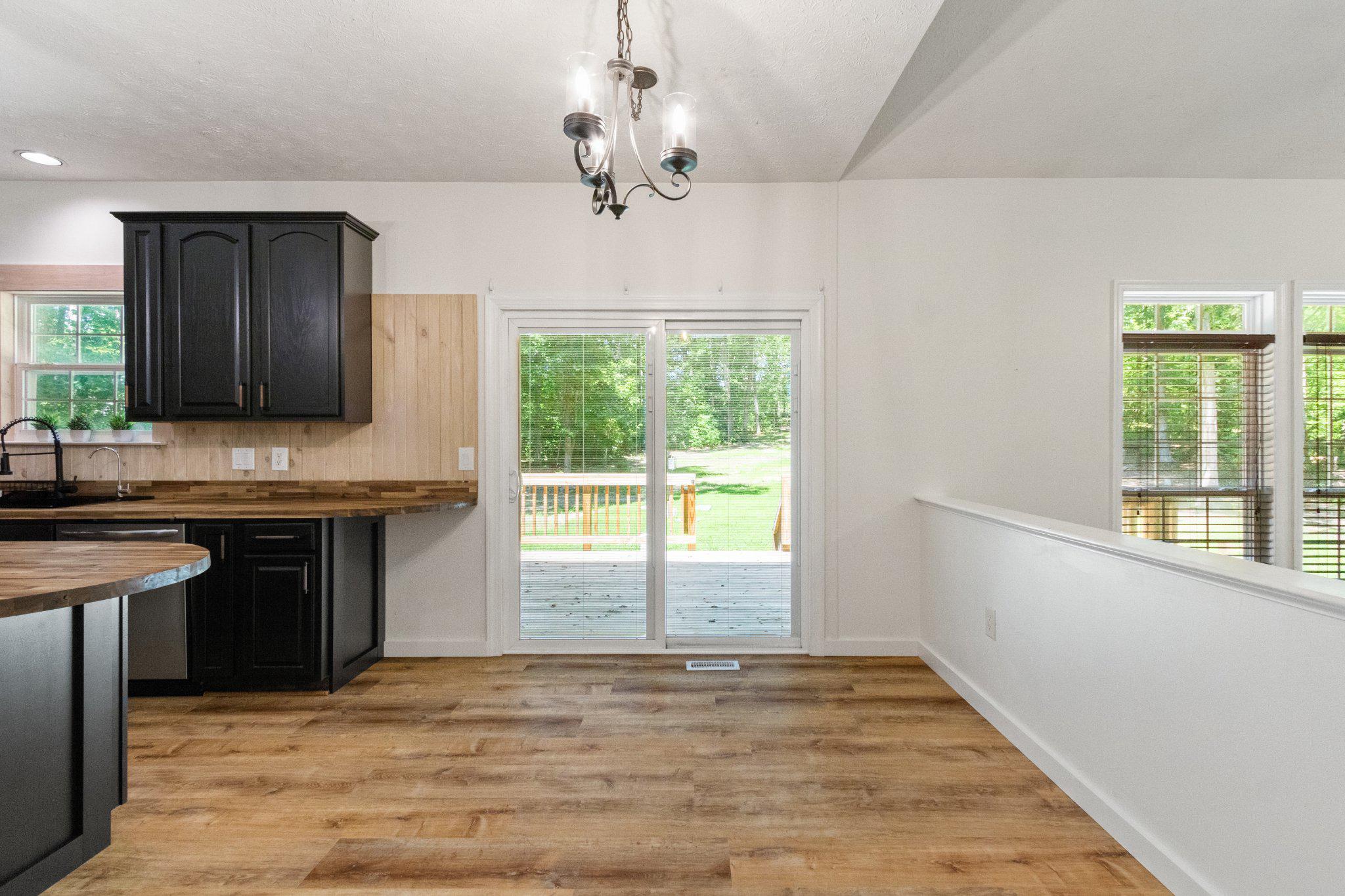 OAKSHIRE WOODS - Residential