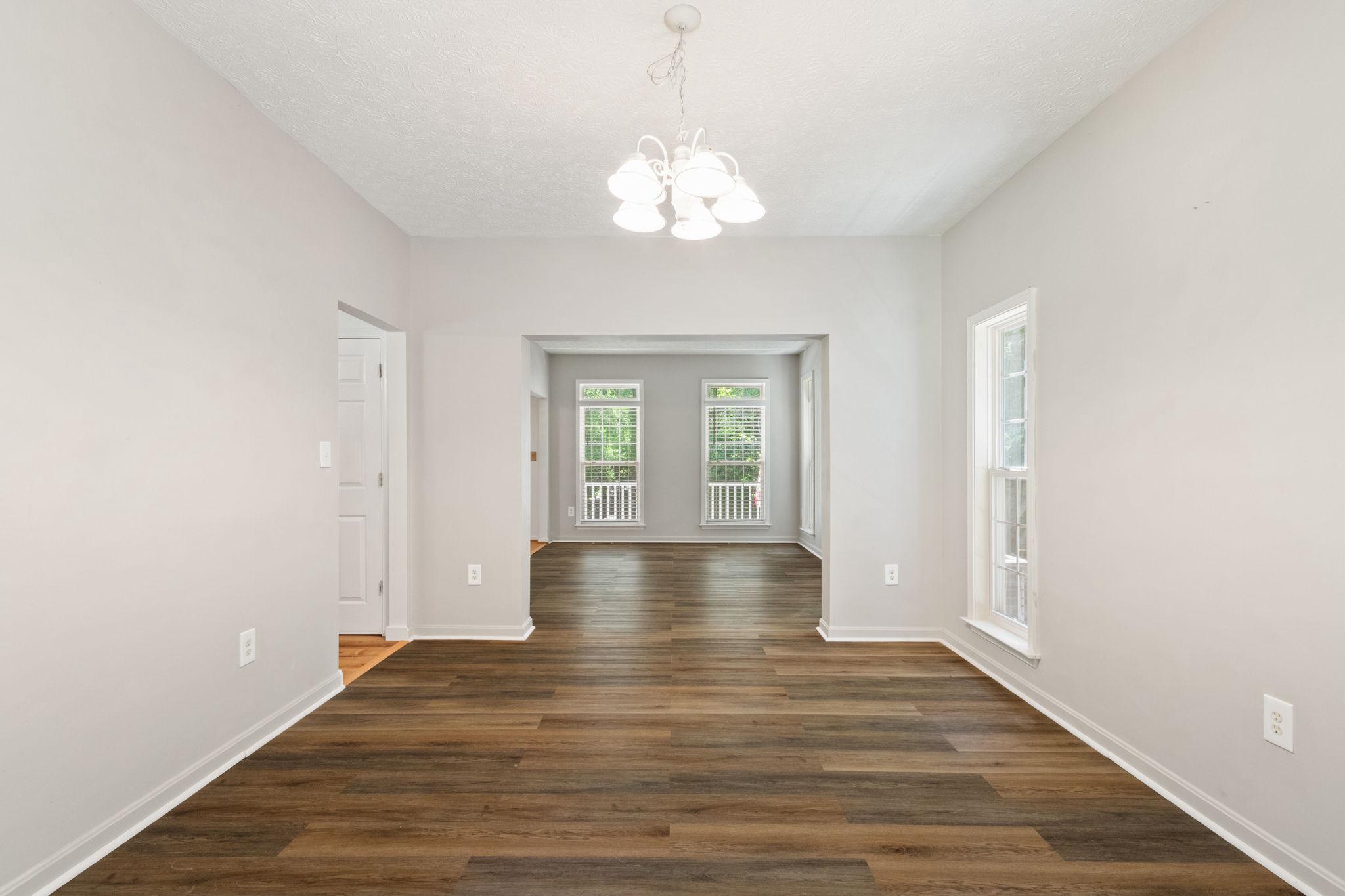 OAKSHIRE WOODS - Residential
