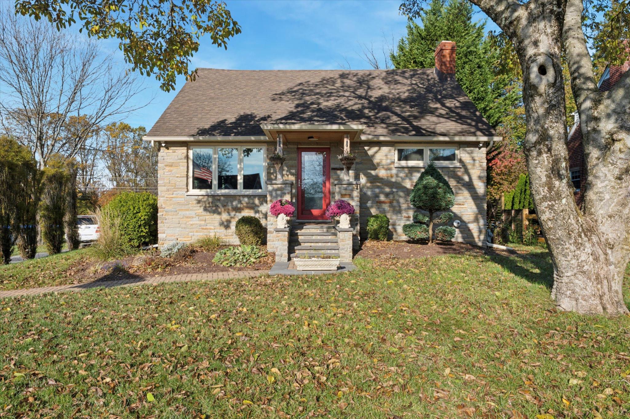 Gorgeous updated 3 Bedroom/2.5 bath (plus office) Cape Cod with low taxes and tons of upgrades available in great walkable location in Newtown Square! Detached two car garage offers plenty of storage and off street parking as well. The craftsmanship and attention to detail throughout this home will not disappoint, as the current owners have meticulously optimized all spaces of the home for purpose and convenience. Main floor features covered porch entry, open family room/ kitchen, cherry floors and exposed beams, main floor bedroom, powder room and custom built in pantry and cabinetry. The modern kitchen will be the heart of your home, and features WoodMode custom floor to ceiling cabinetry and molding, under mount sink, Fisher-Paykel refrigerator, Bosch dishwasher and Jenn-Air slide-in range.  The second floor features two guest bedrooms with elevated ceilings and ceiling fans,  full bathroom with custom vanity. The lower level features an additional living area plus an extra room for your home office or additional bedroom. Dricore floor panel system installed under maple hardwood flooring, and spray foam insulation throughout home adds to comfort, warmth and year round efficiency. All windows have been recently replaced with casement style wood frame Andersen-Eagle windows.  Additional items to note - upgraded 200 Amp electrical service, new plumbing and electrical, recessed lighting, high efficiency tankless water heater and wall hung gas boiler, Outside features include deck off kitchen, covered patio with outdoor tv, extensive landscaping and hardscaping, stone exterior and stucco over masonry. Great location near Ellis Preserve which features tons of shopping and dining, Whole Foods, plus easy access to 476/95, local hospitals and PHL airport. All you need to do is bring your toothbrush and make yourself at home!