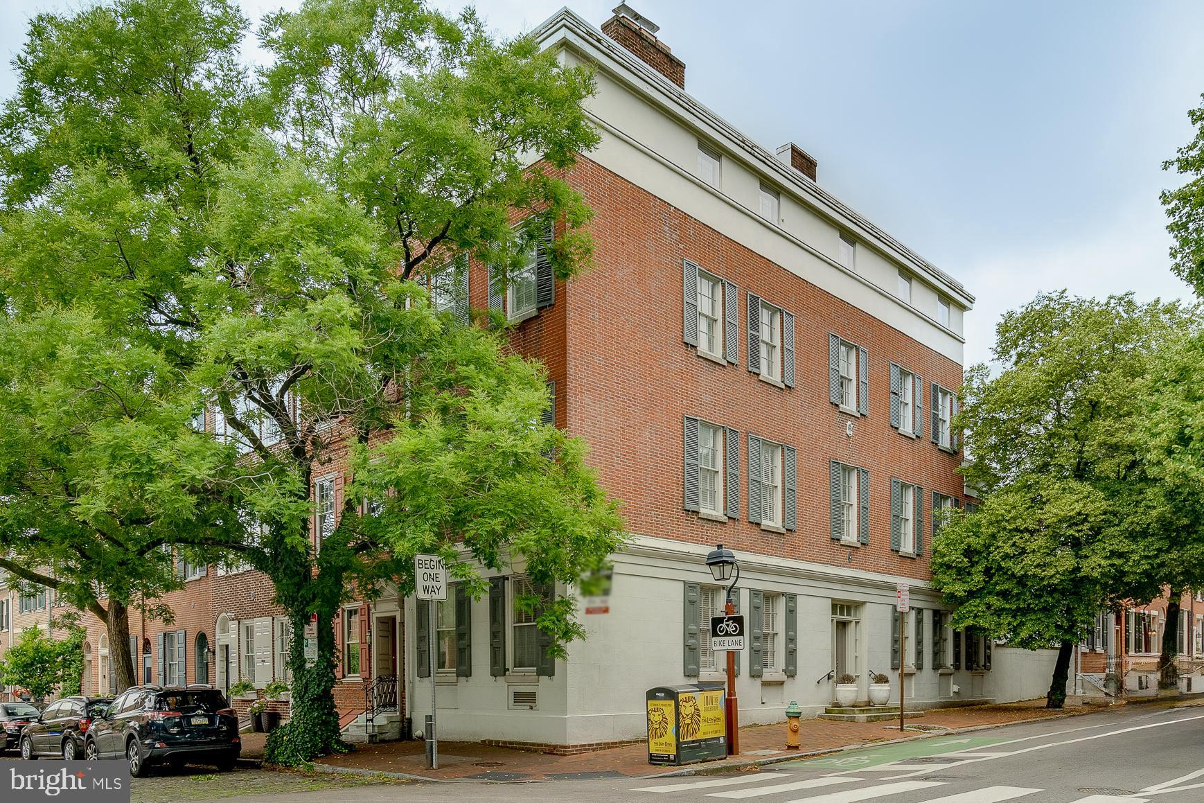 SOCIETY HILL - Residential