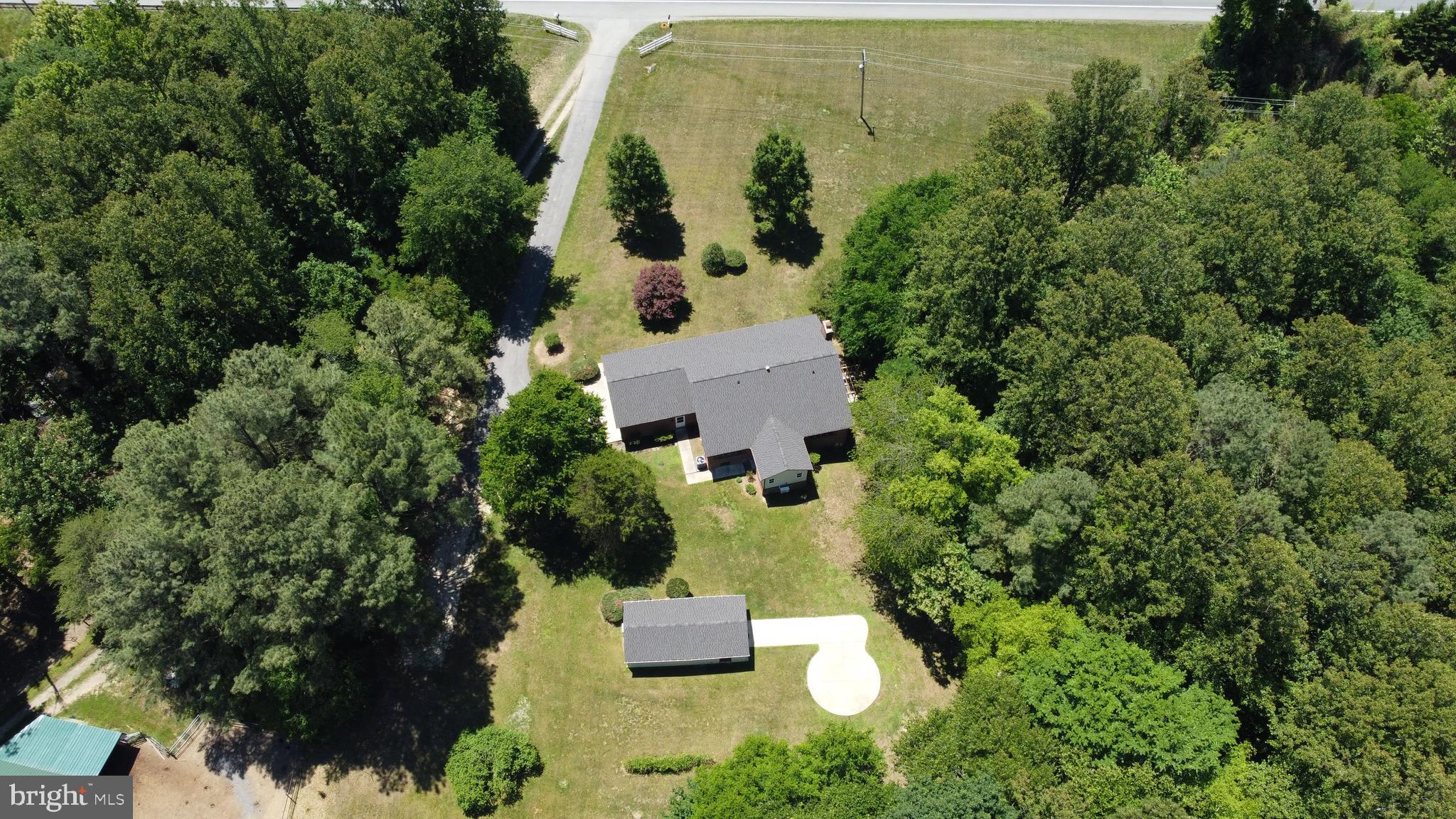 BENEDICT FARMS - Residential