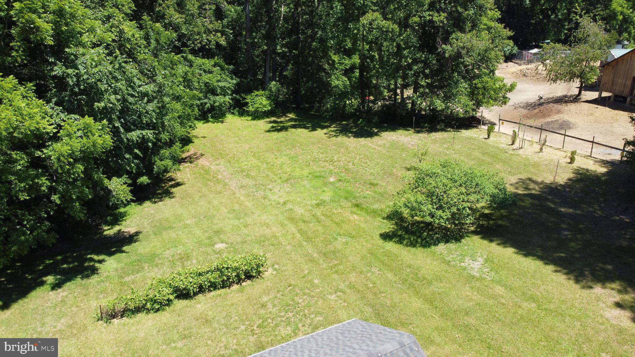 BENEDICT FARMS - Residential