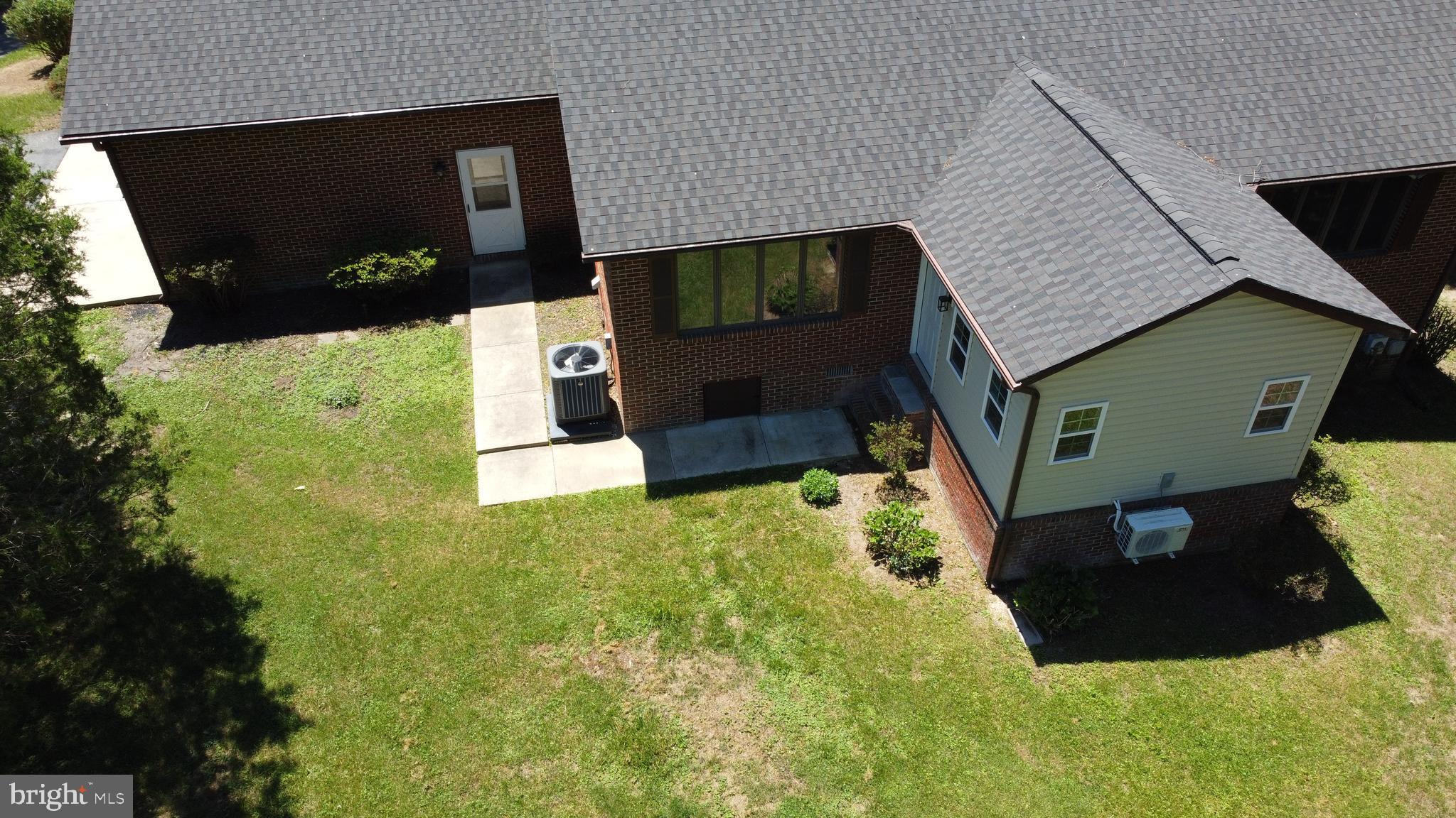 BENEDICT FARMS - Residential