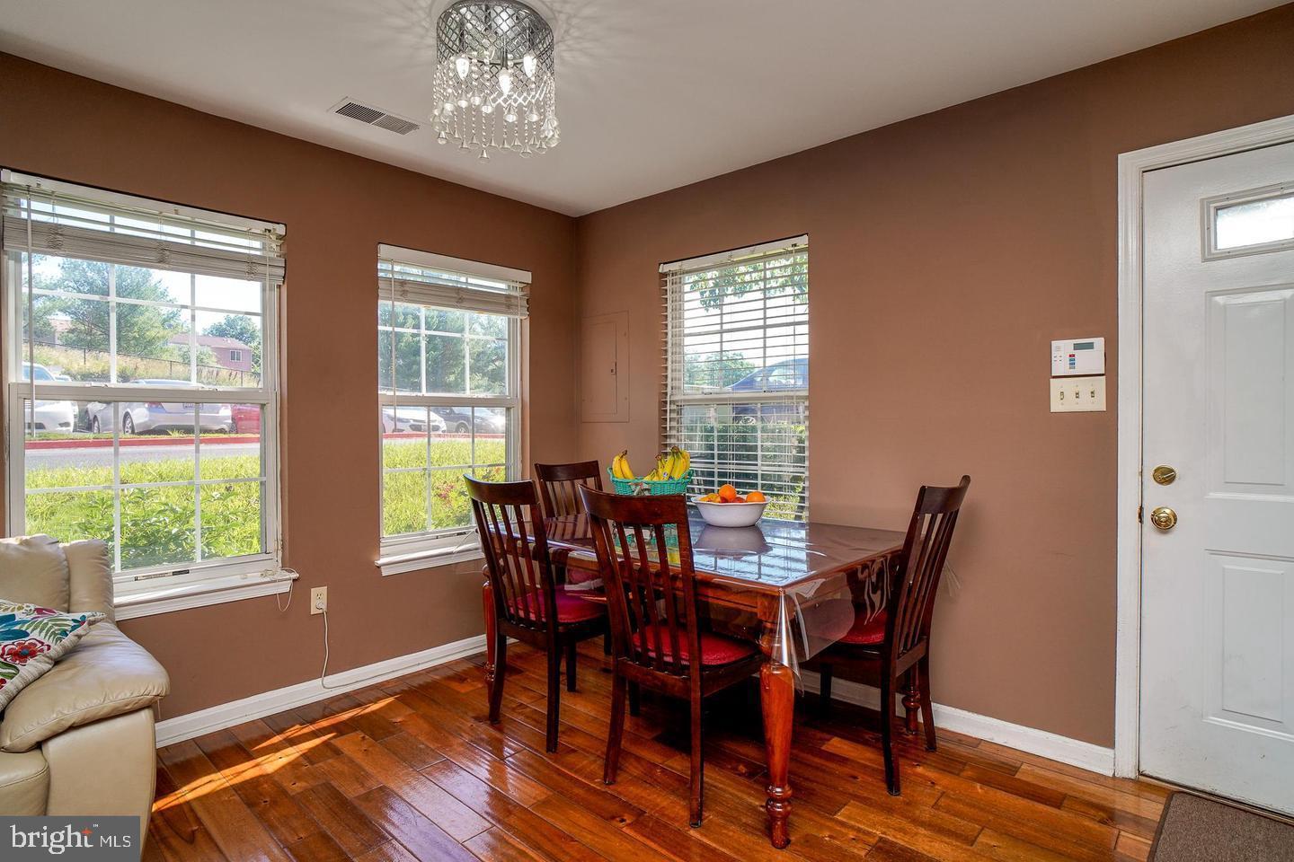 ELKRIDGE TOWN CENTER - Residential