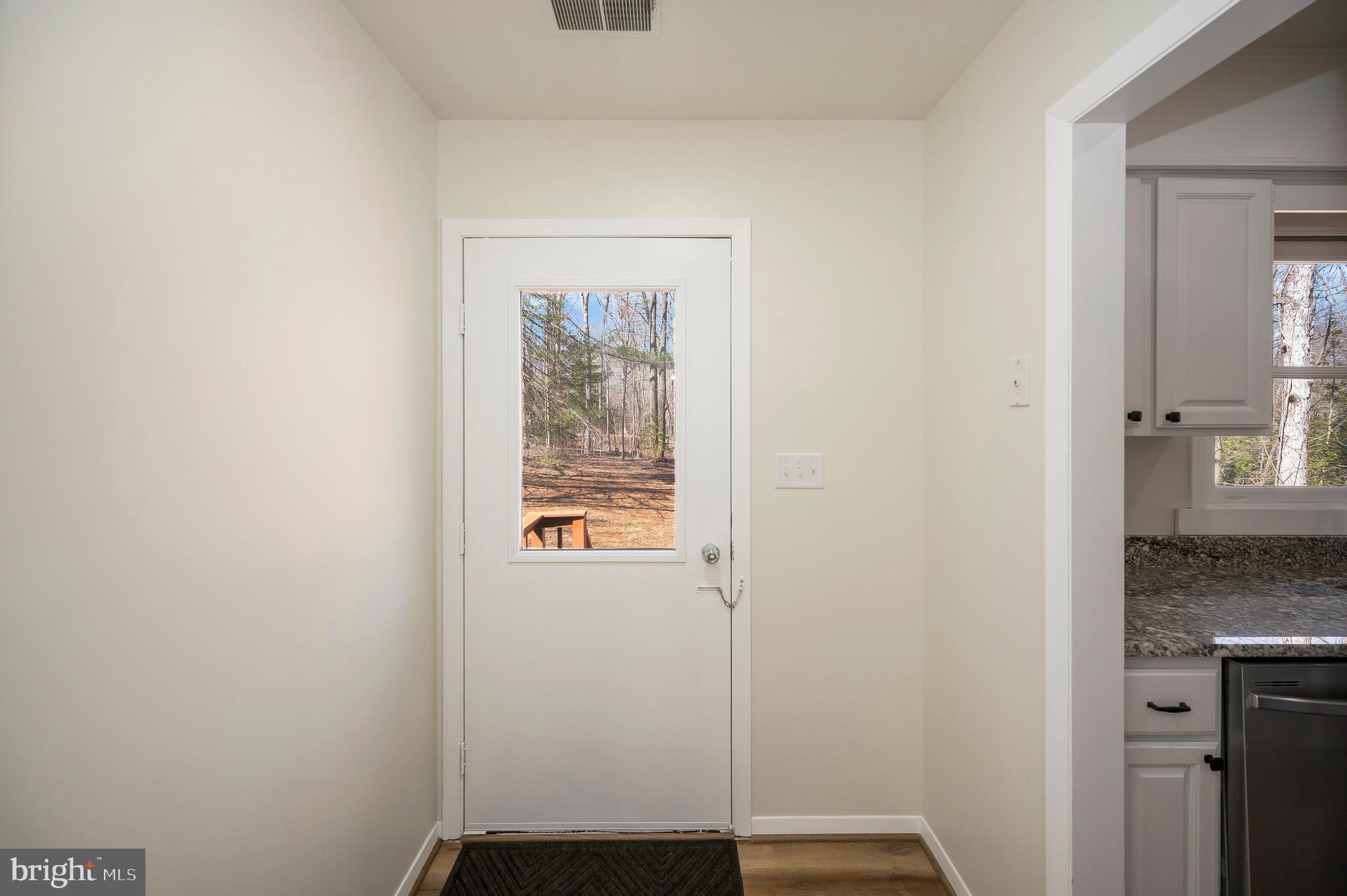 LAKE WILDERNESS - Residential