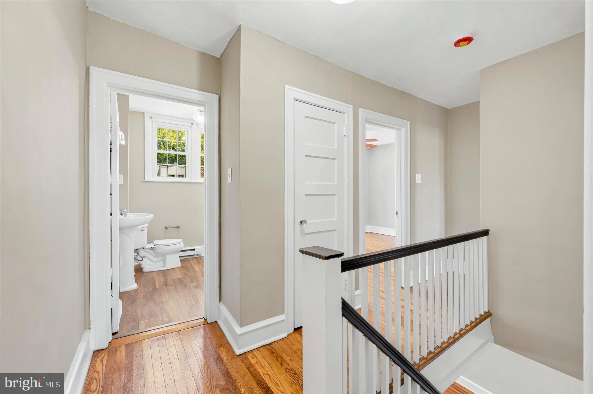 EAST FALLS - Residential