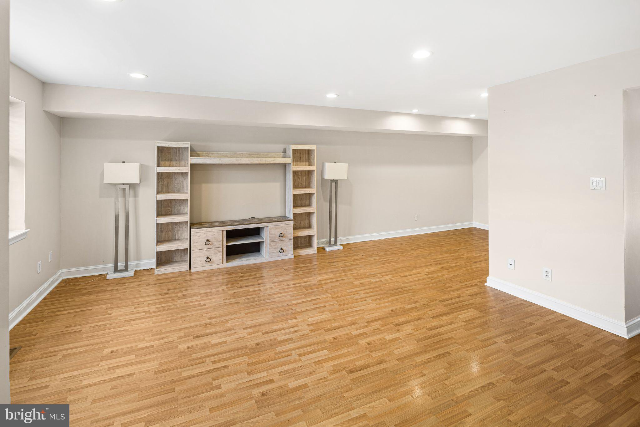 STOVER MILL - Residential