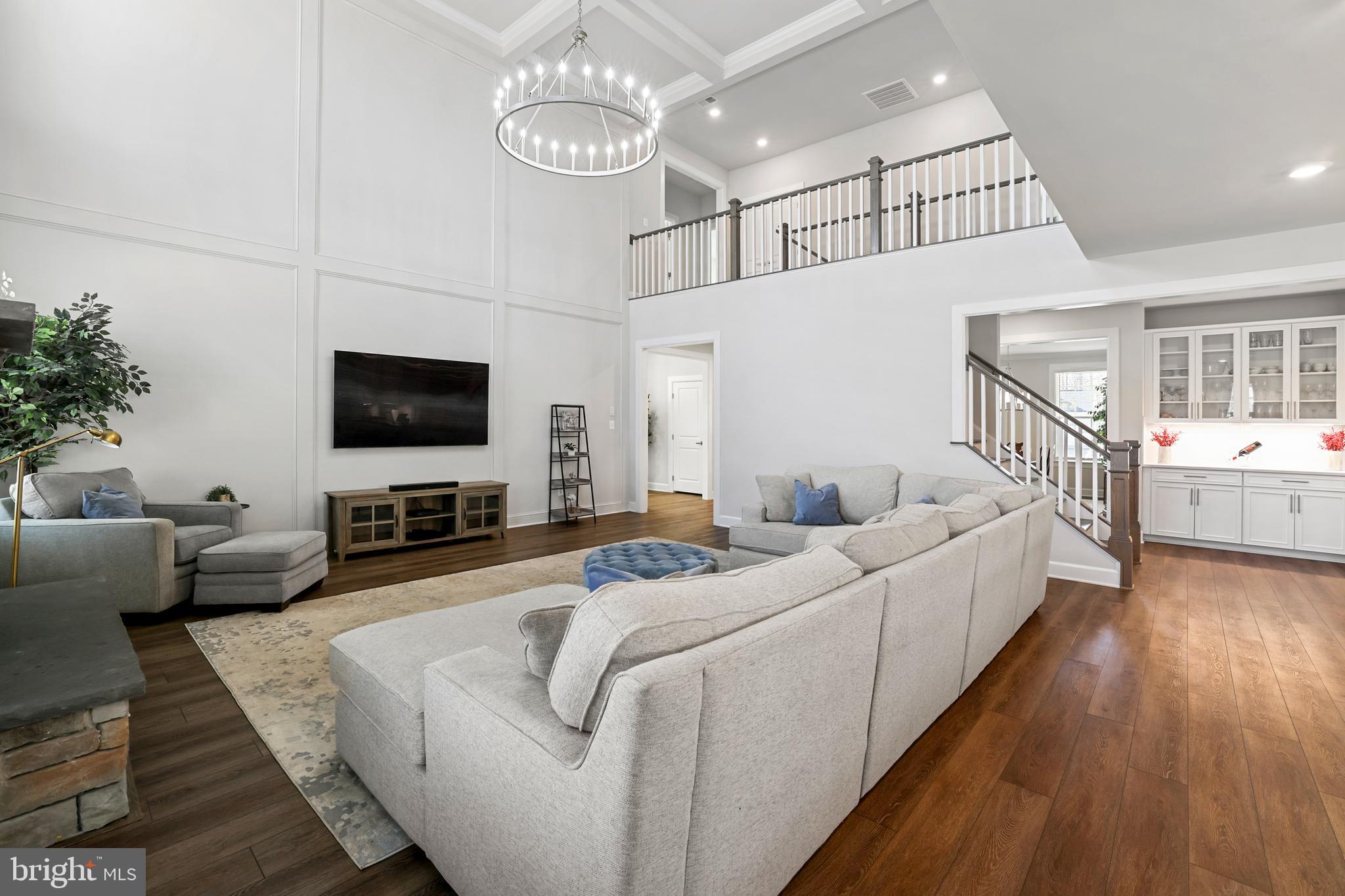 VIRGINIA CROSSING - Residential