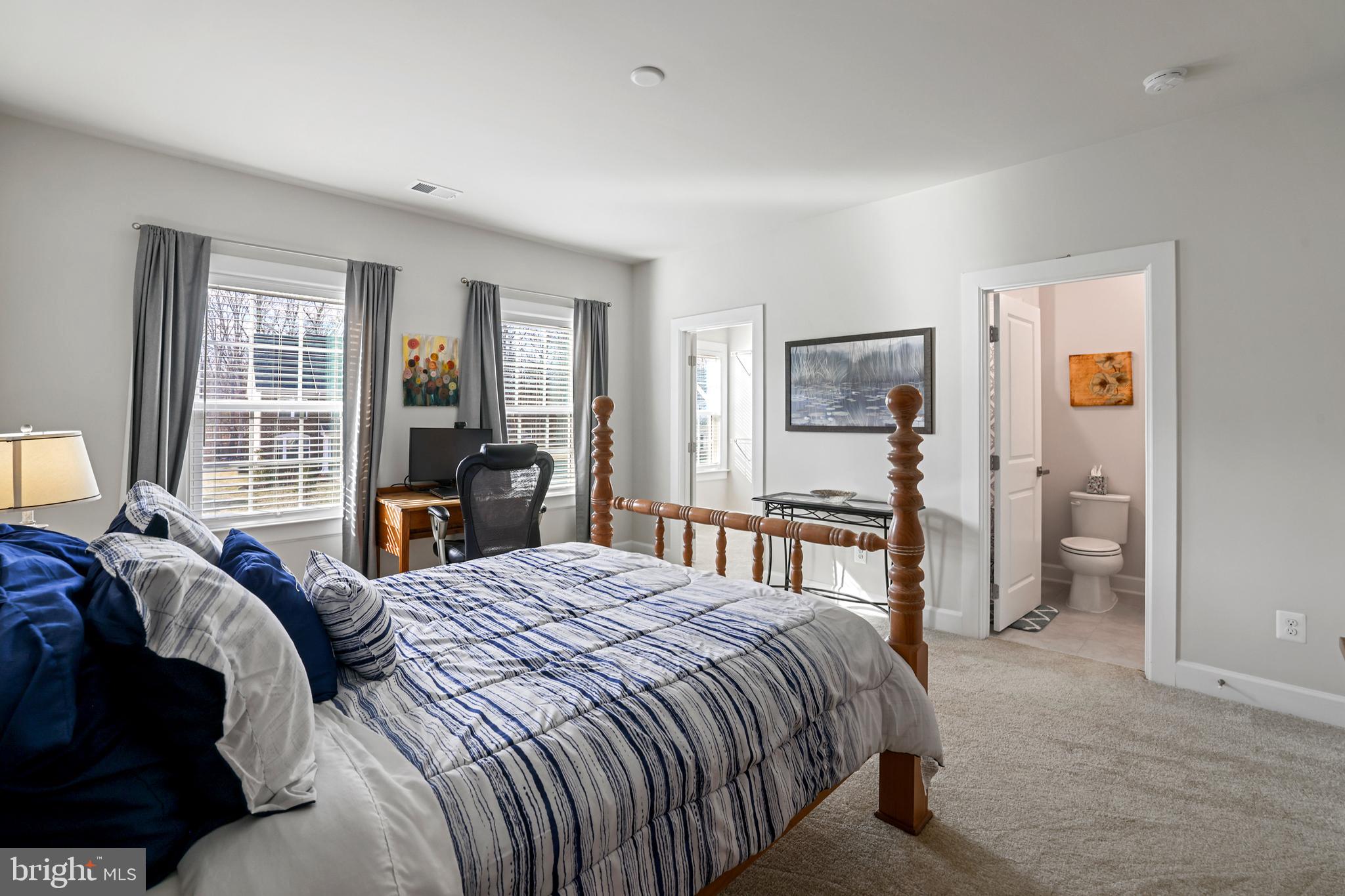 VIRGINIA CROSSING - Residential