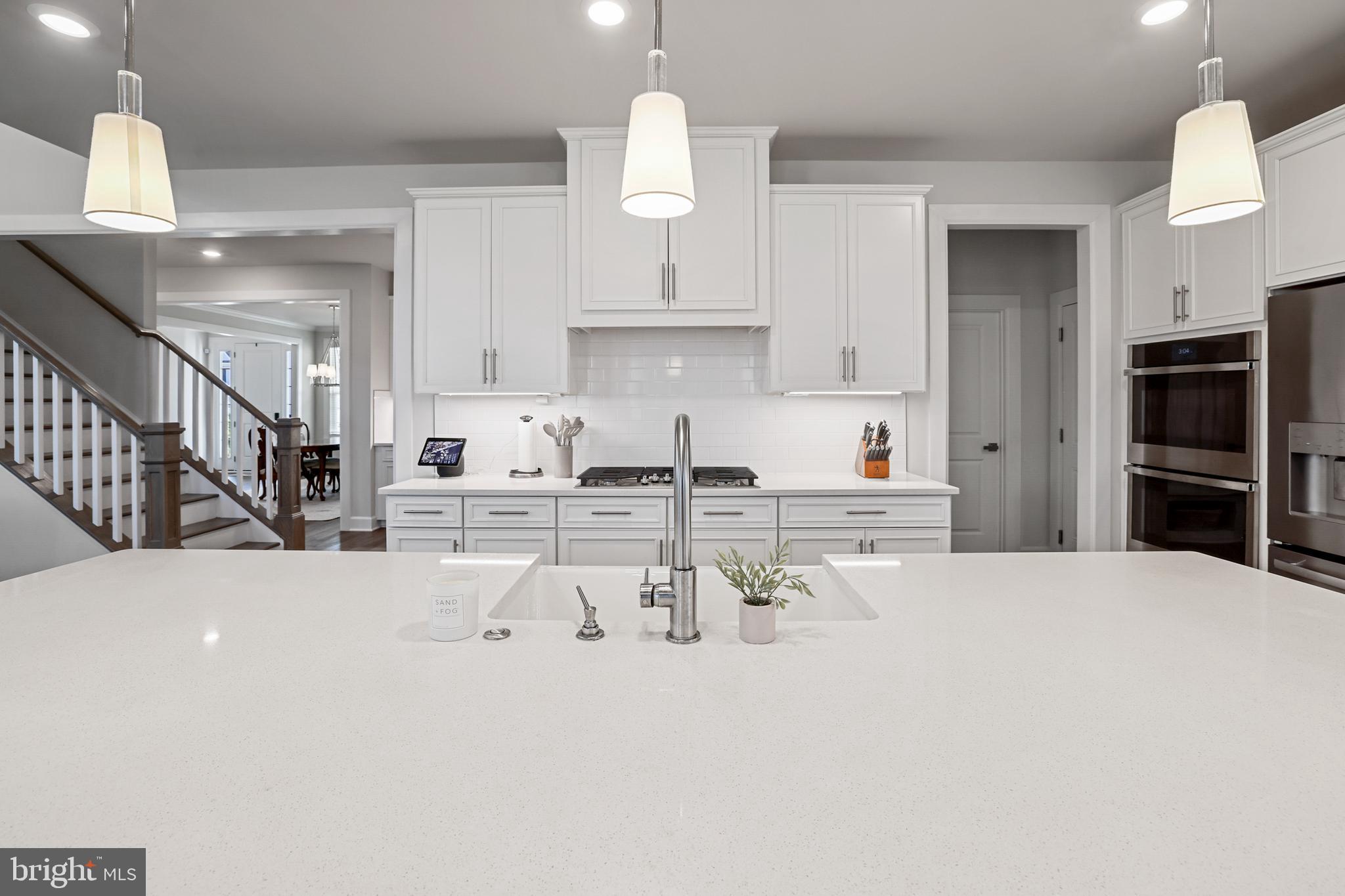 VIRGINIA CROSSING - Residential