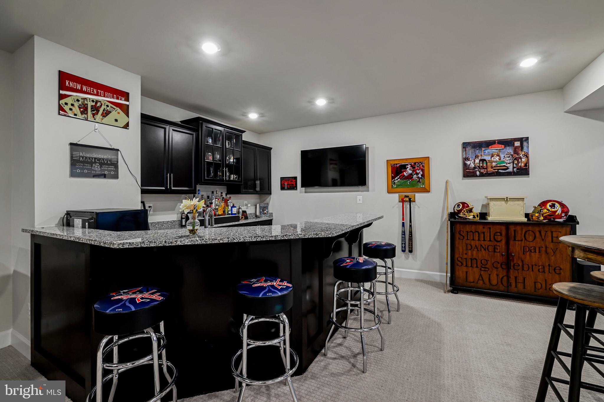 VIRGINIA CROSSING - Residential