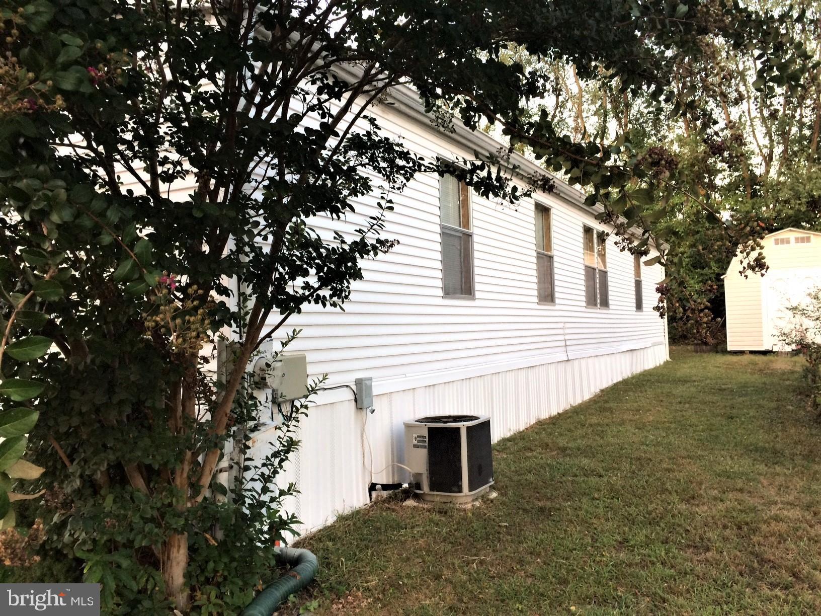 BOONE'S MOBILE ESTATES - Residential