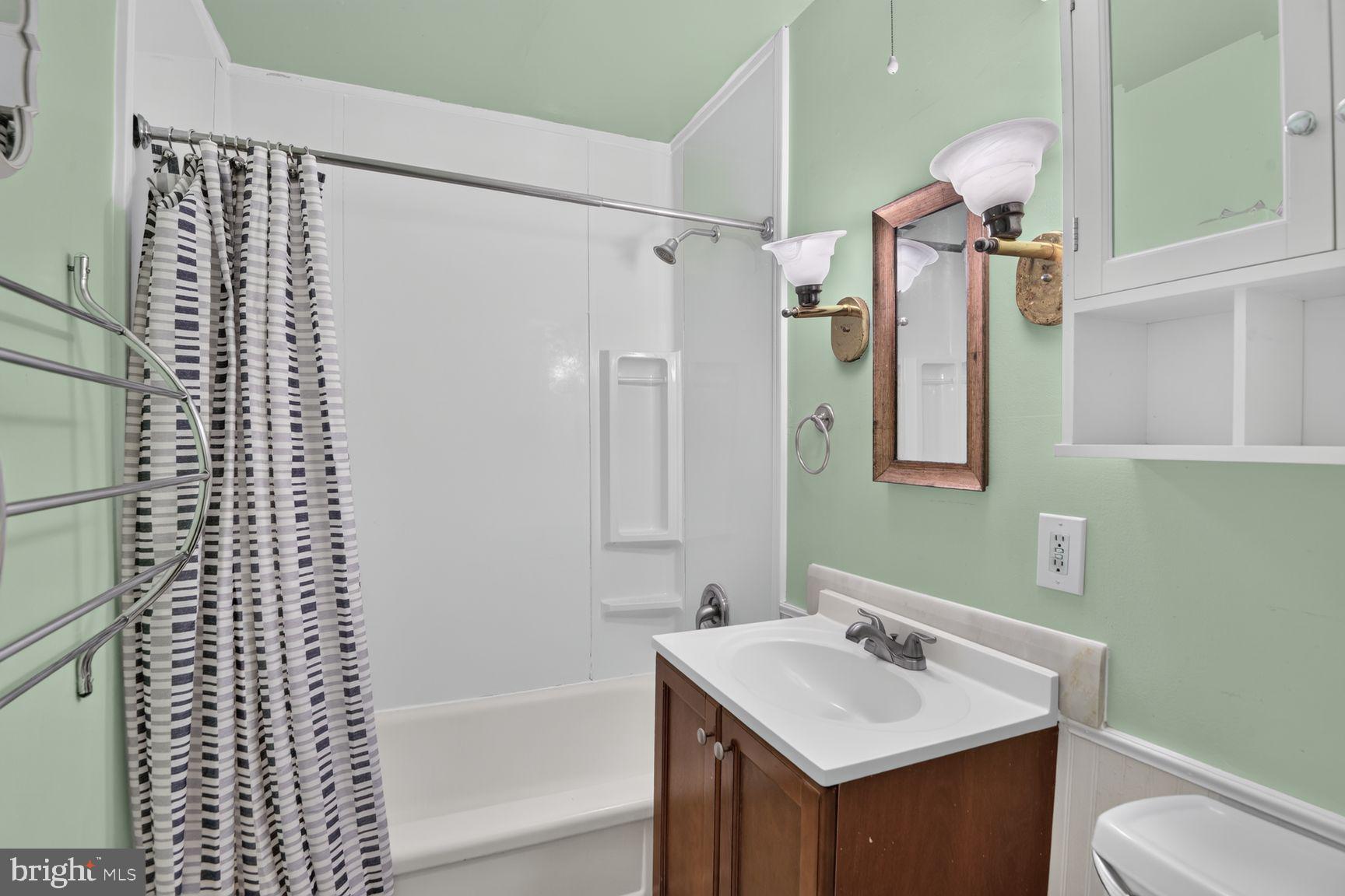 HOLLY HILL HARBOR - Residential