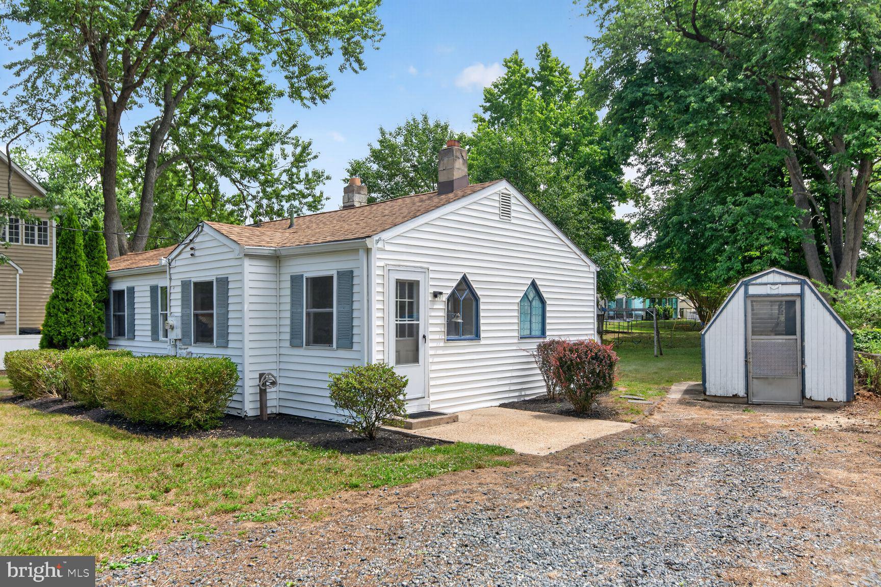HOLLY HILL HARBOR - Residential