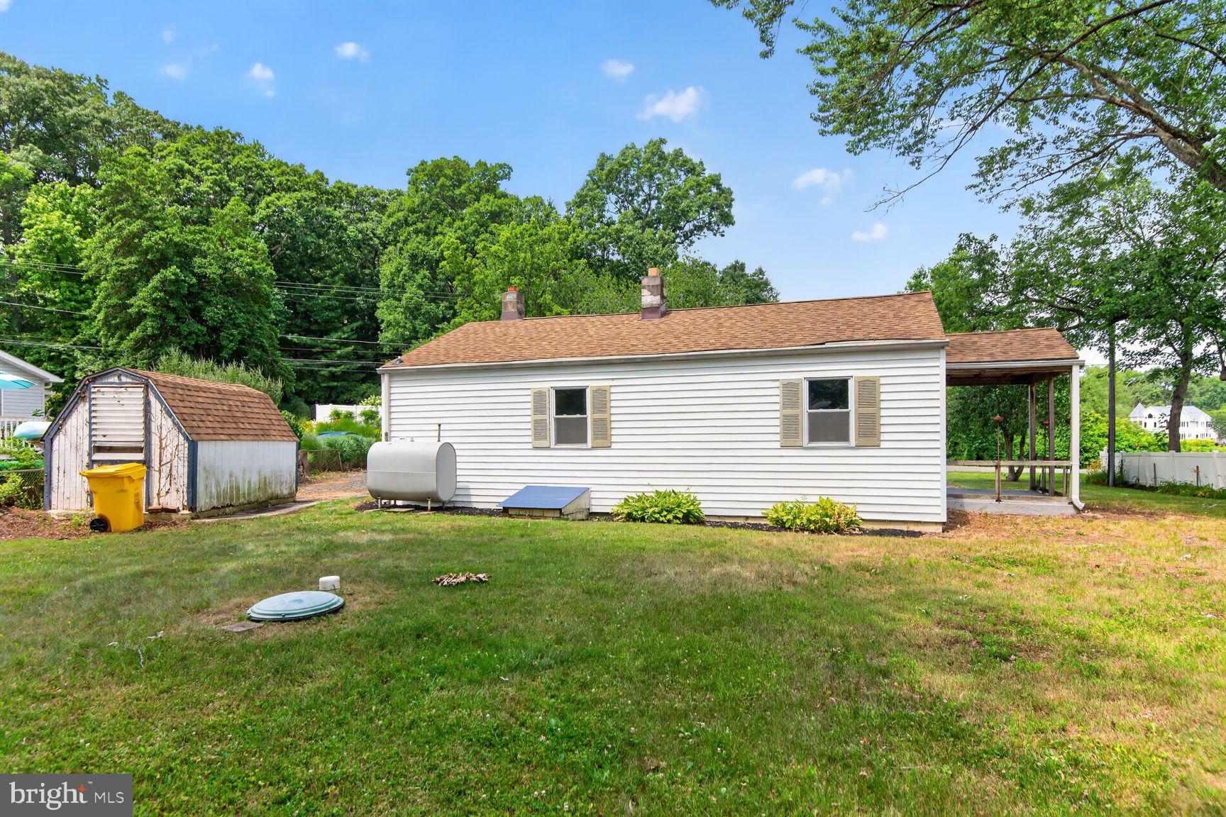 HOLLY HILL HARBOR - Residential
