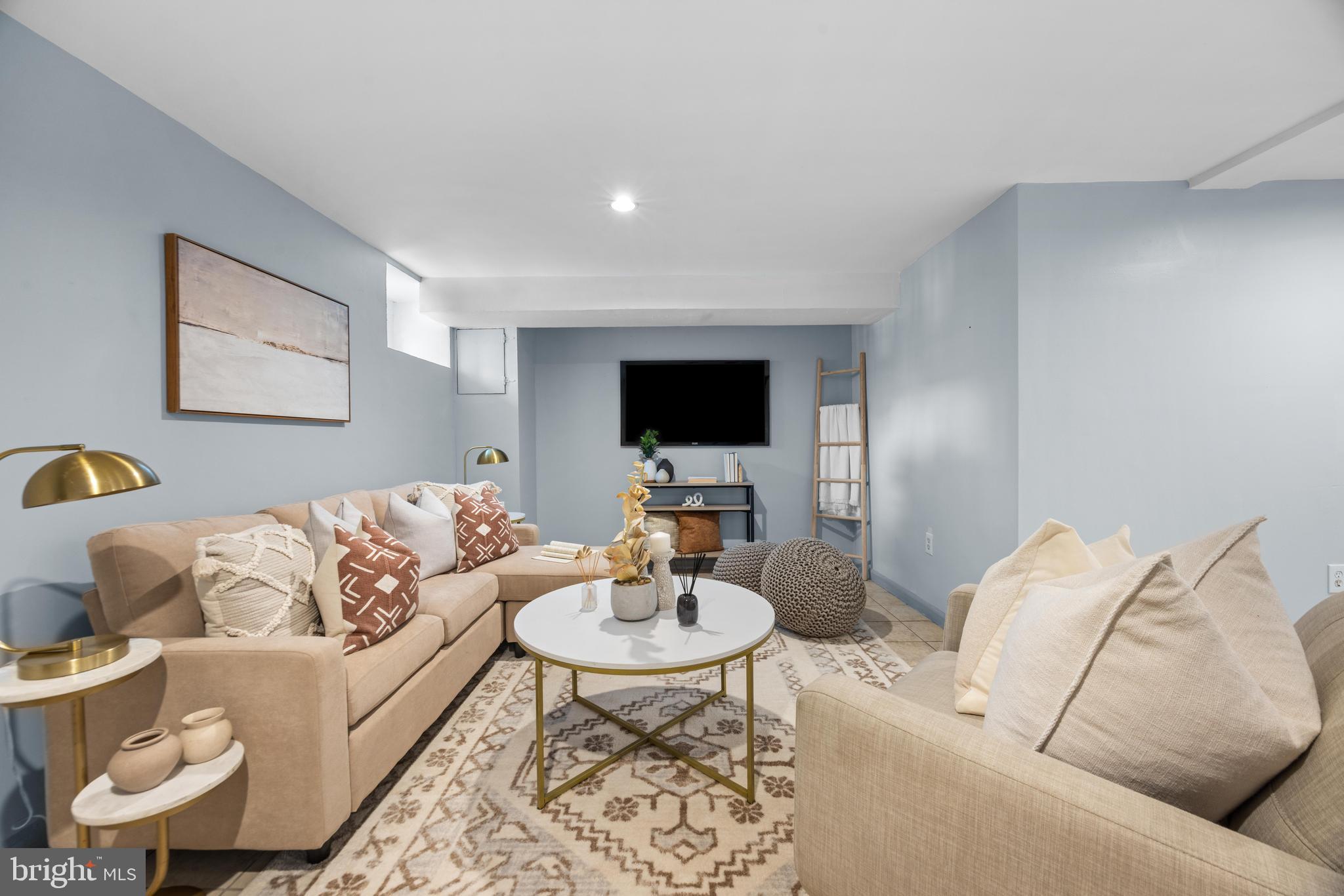 EDNOR GARDENS HISTORIC DISTRICT - Residential