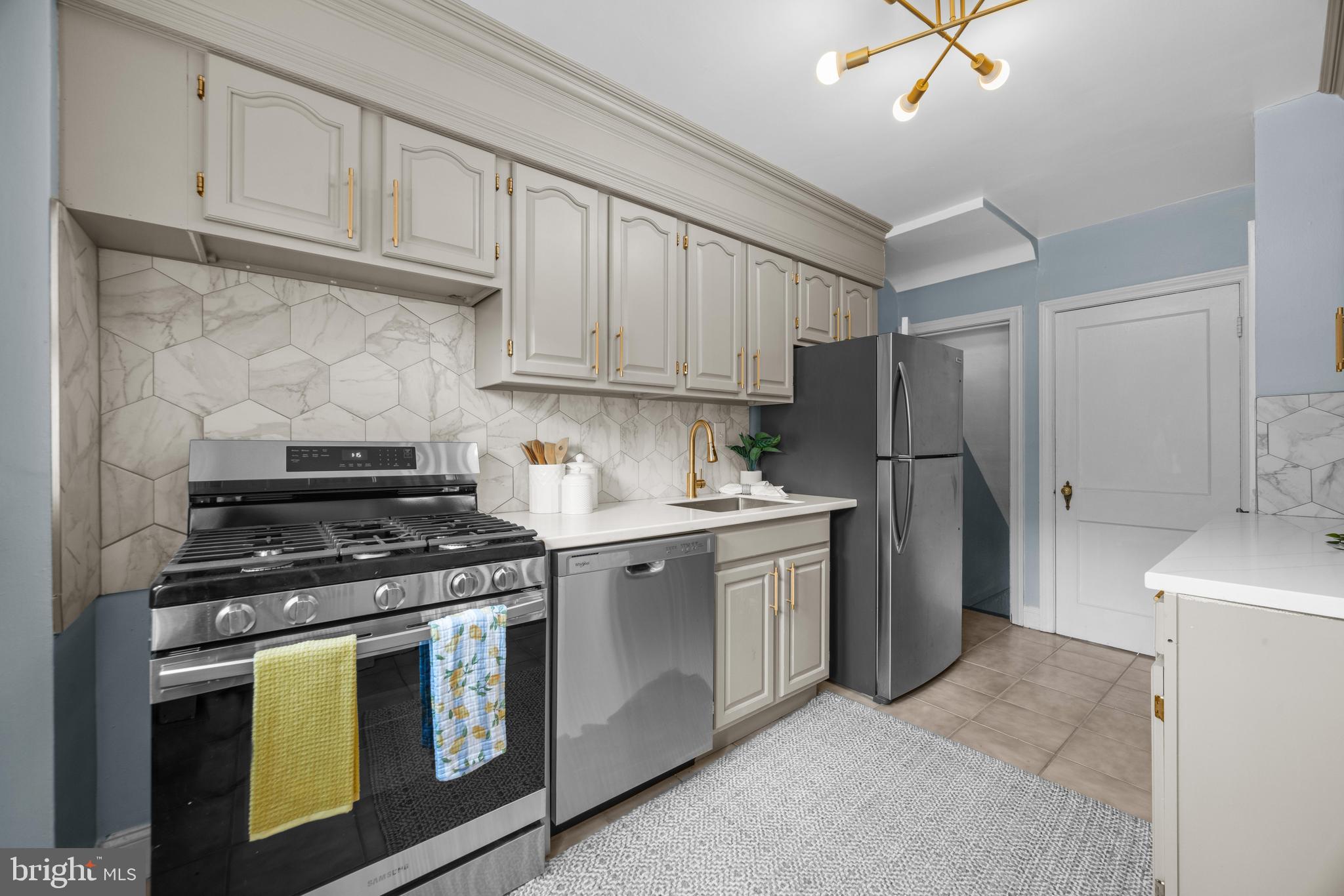 EDNOR GARDENS HISTORIC DISTRICT - Residential