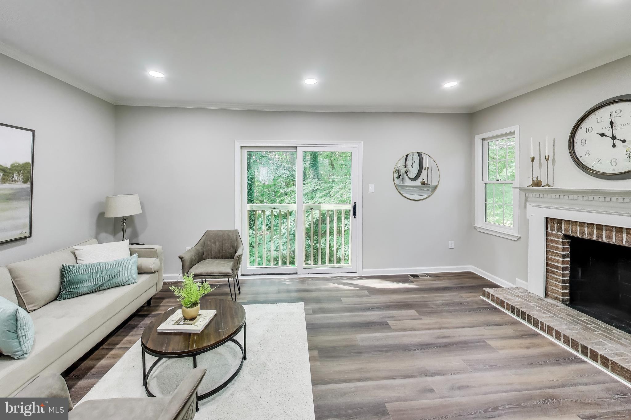 ASPENWOOD - Residential