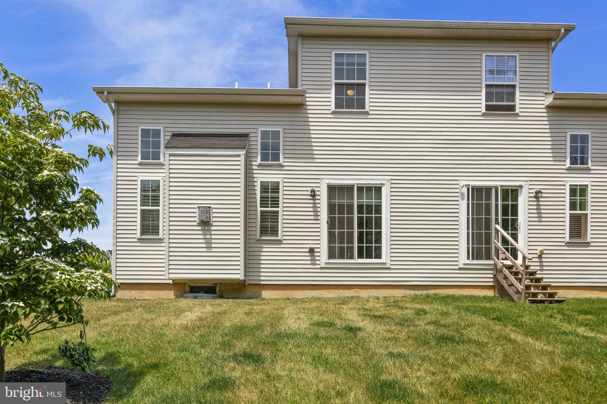 HYETTS CROSSING - Residential