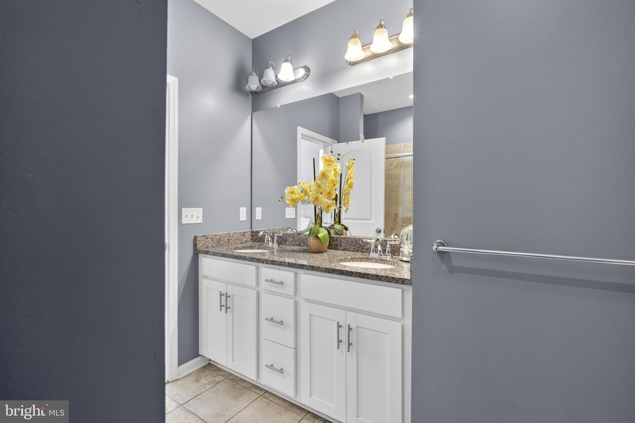 HYETTS CROSSING - Residential