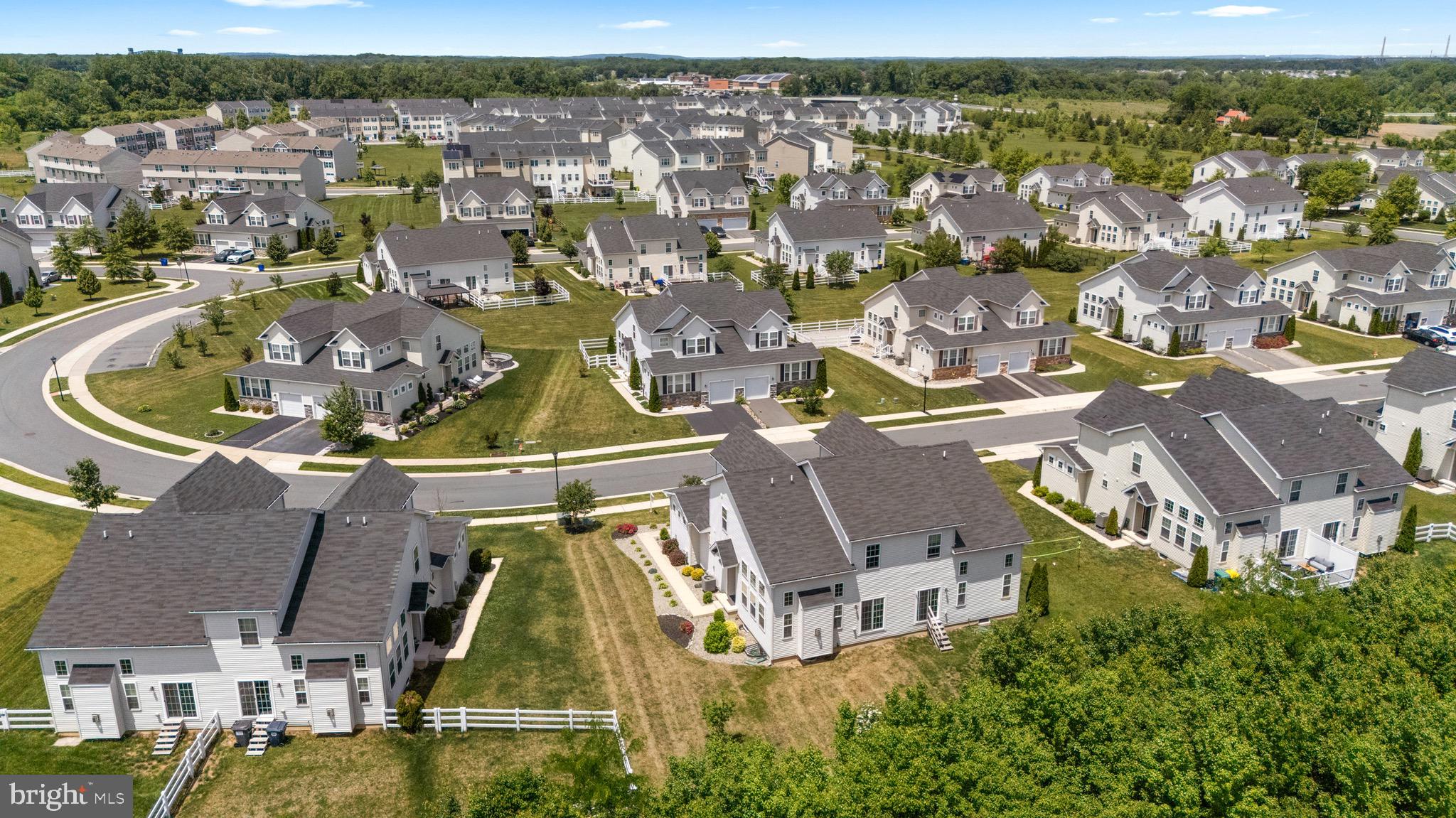 HYETTS CROSSING - Residential