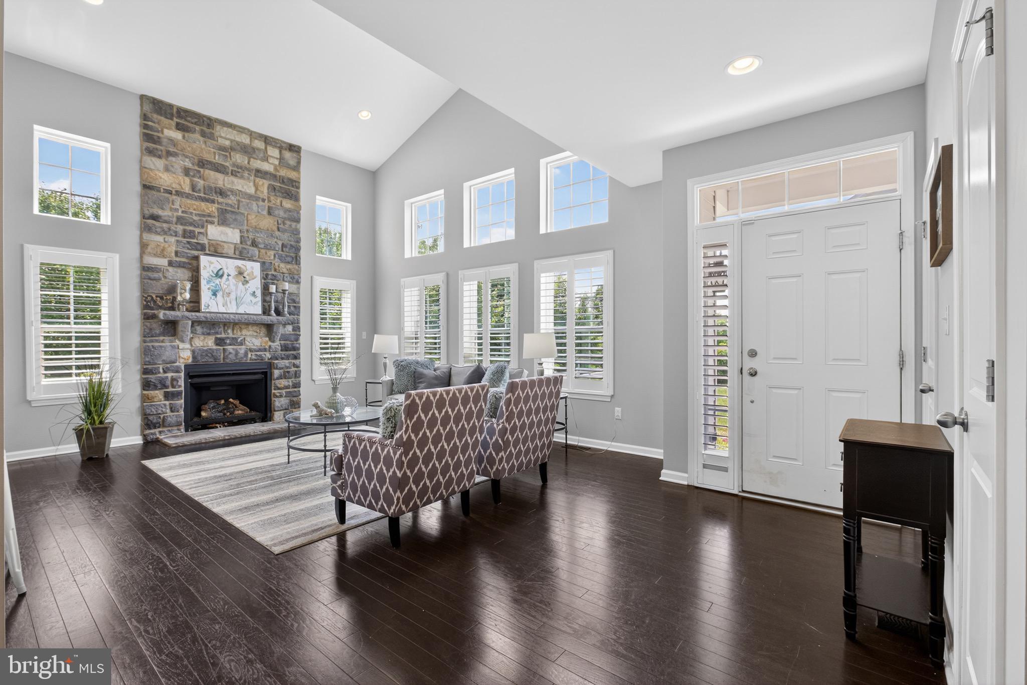 HYETTS CROSSING - Residential