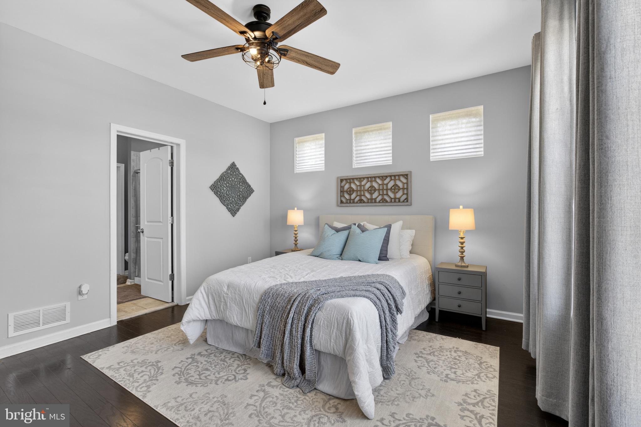 HYETTS CROSSING - Residential