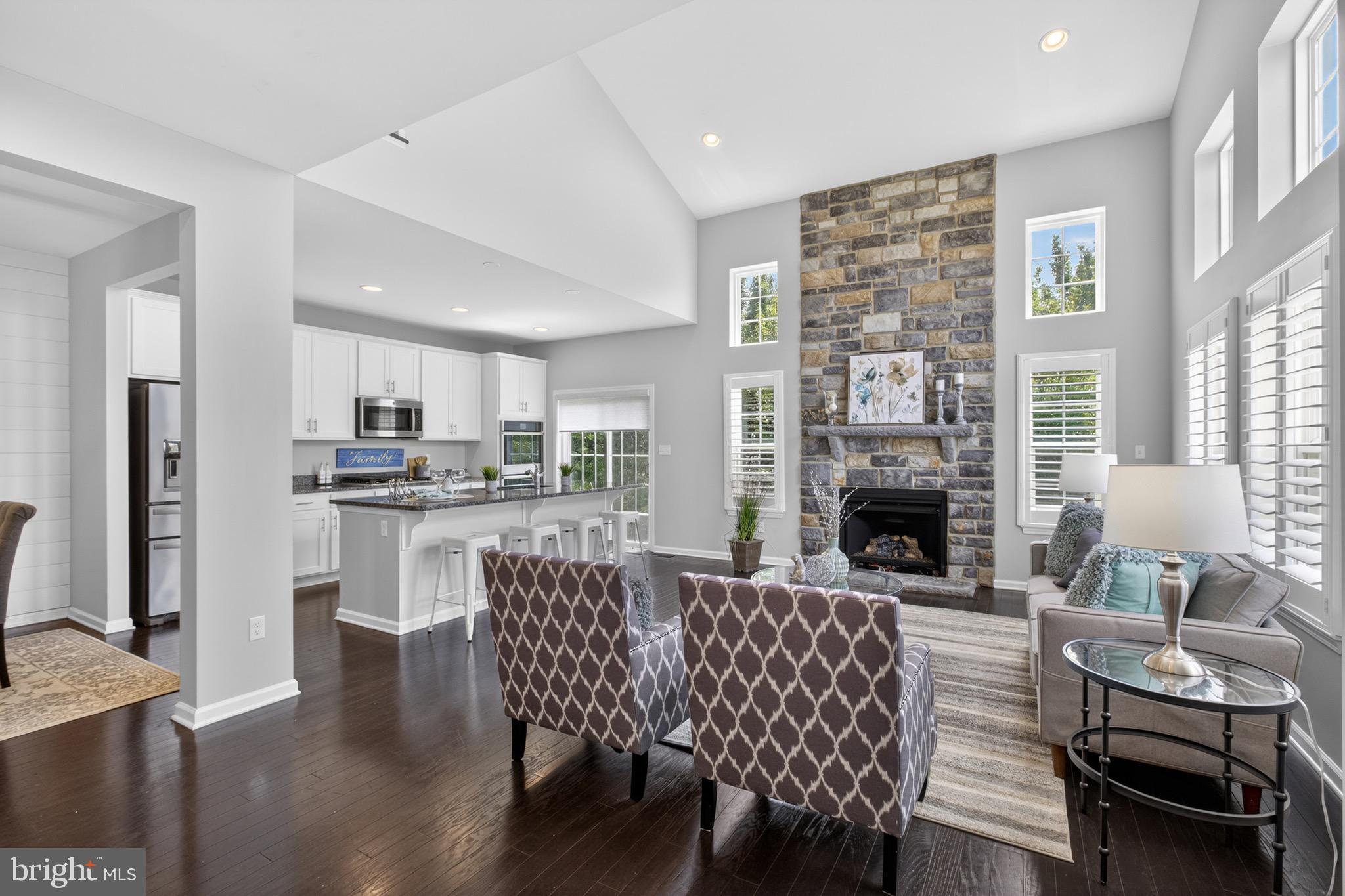 HYETTS CROSSING - Residential