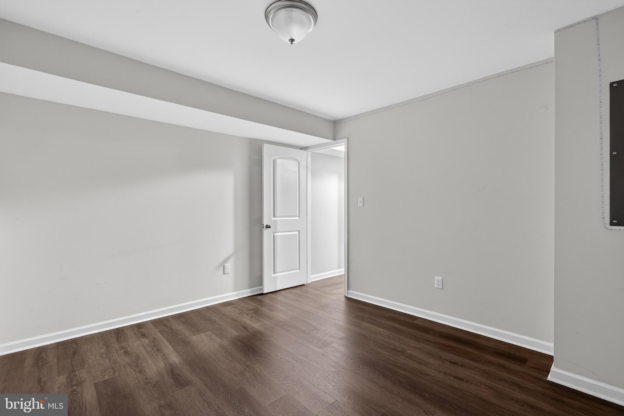 HYETTS CROSSING - Residential