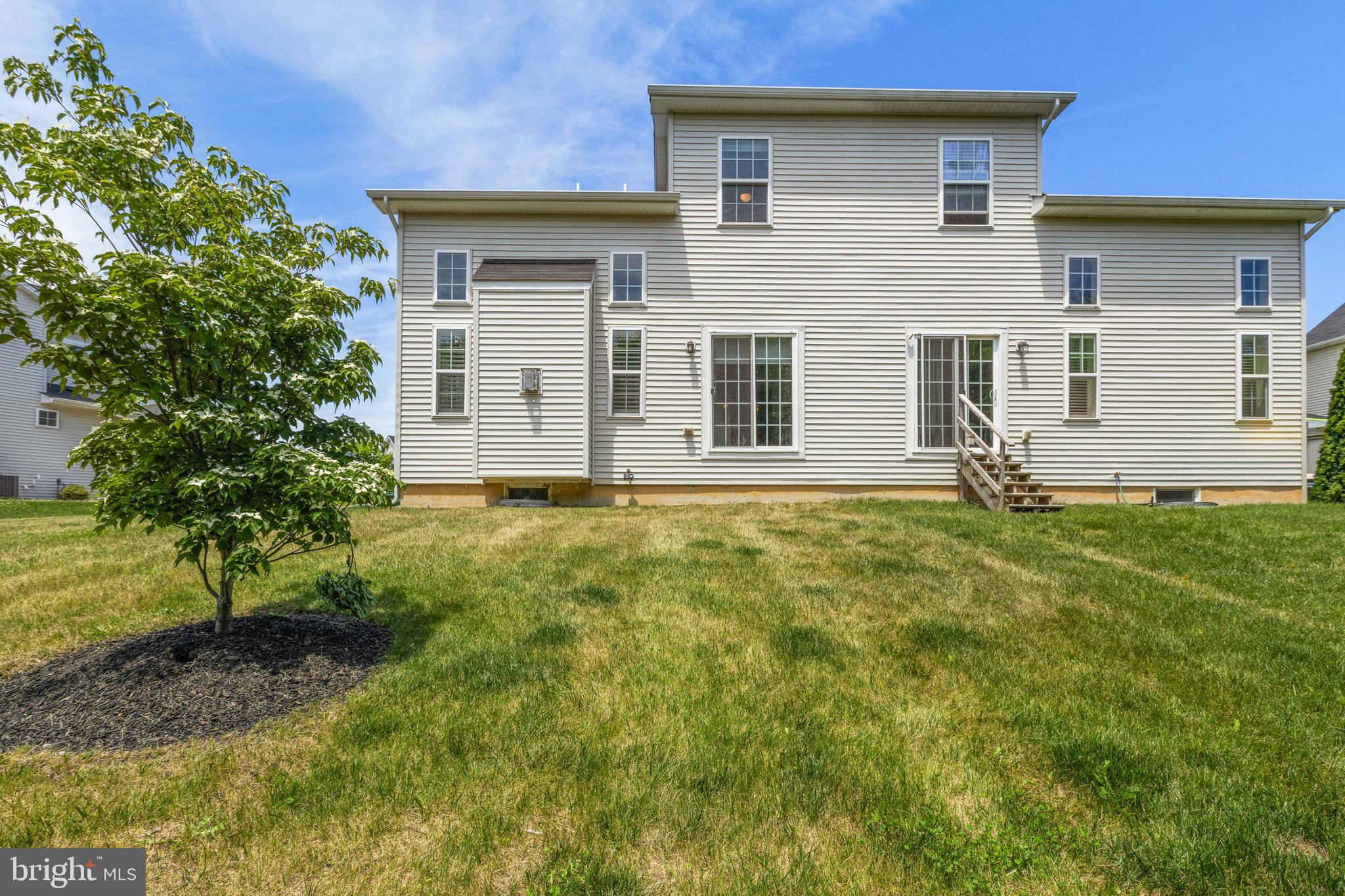 HYETTS CROSSING - Residential
