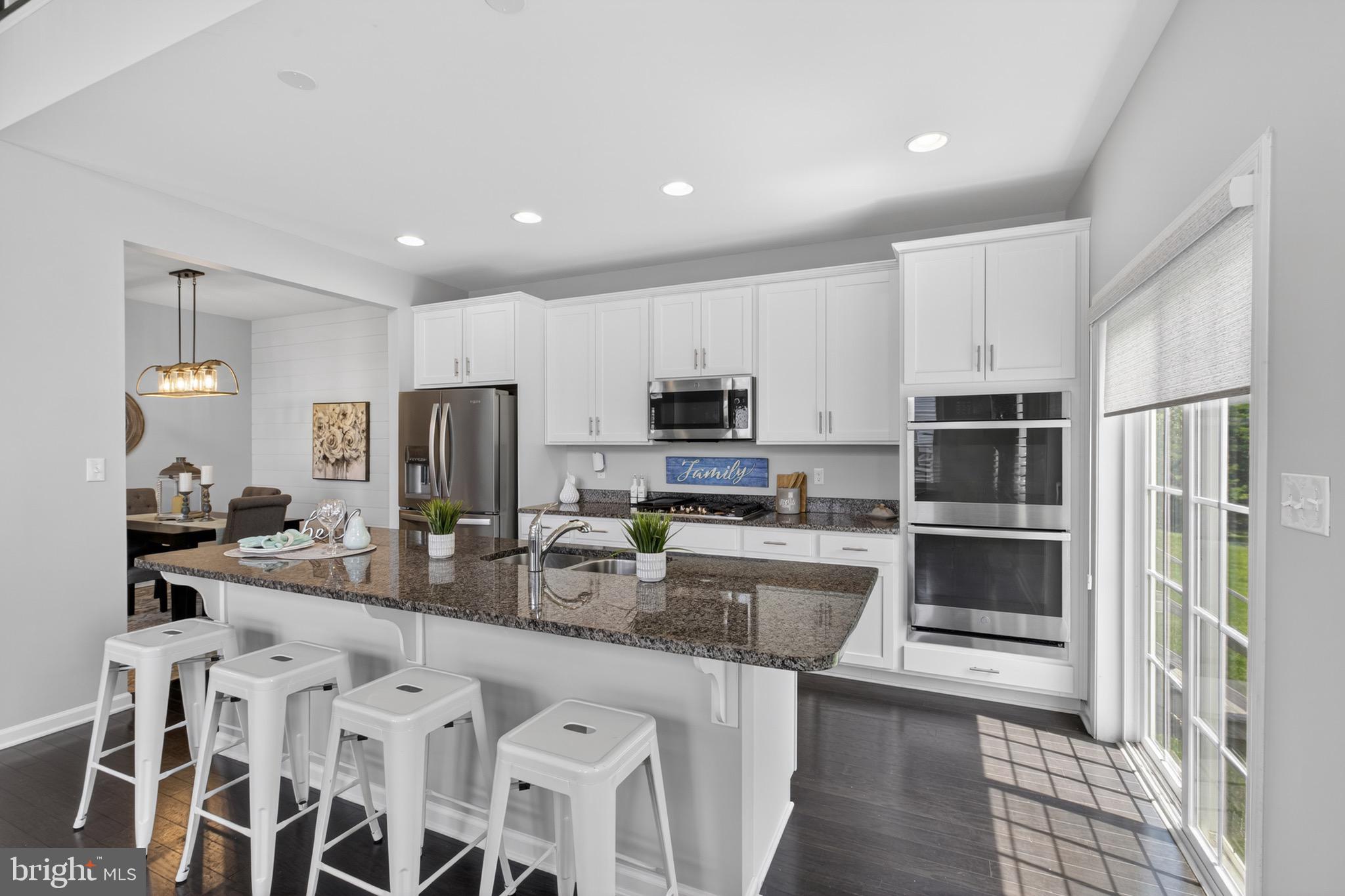 HYETTS CROSSING - Residential