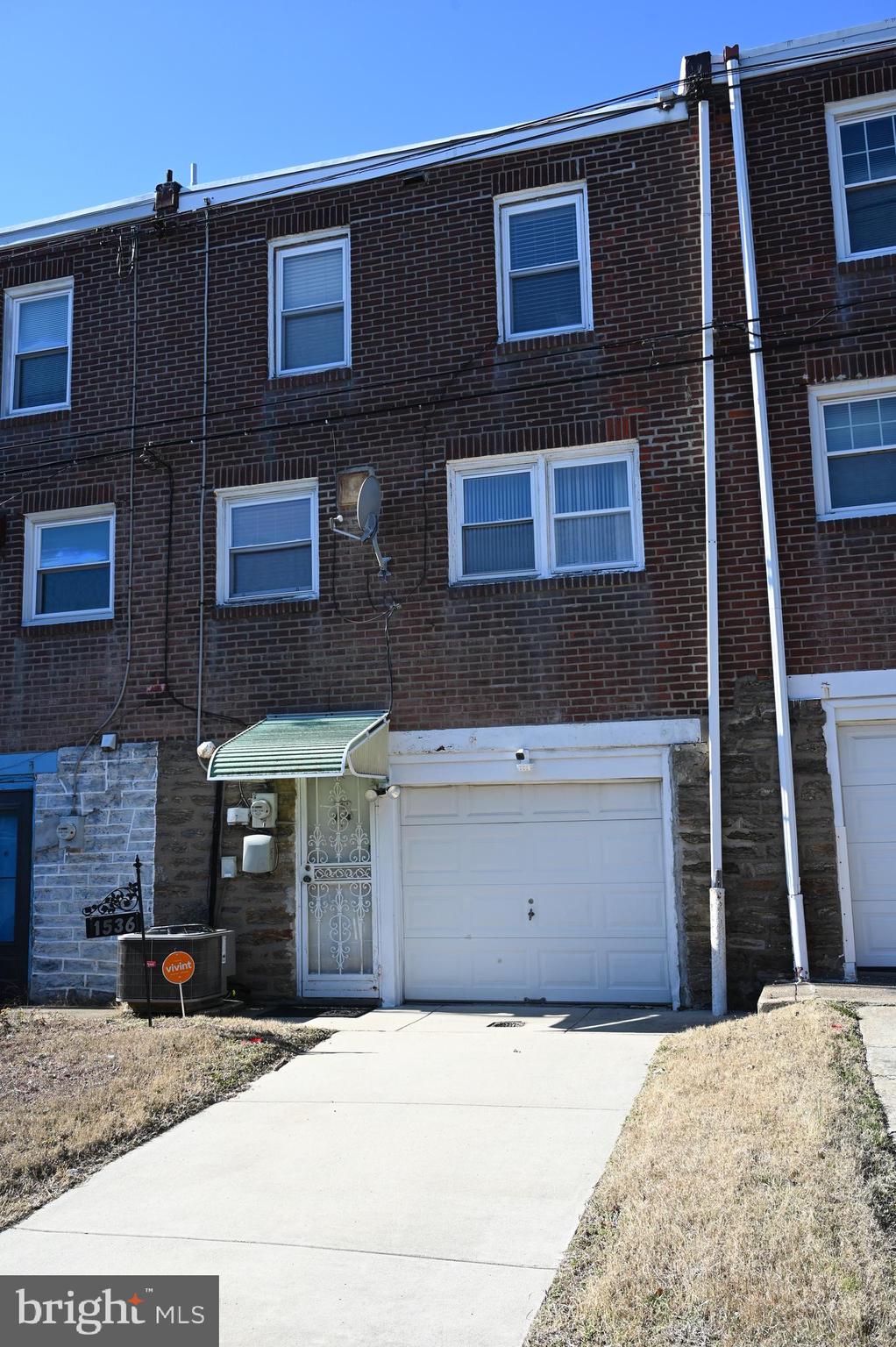 WEST OAK LANE - Residential
