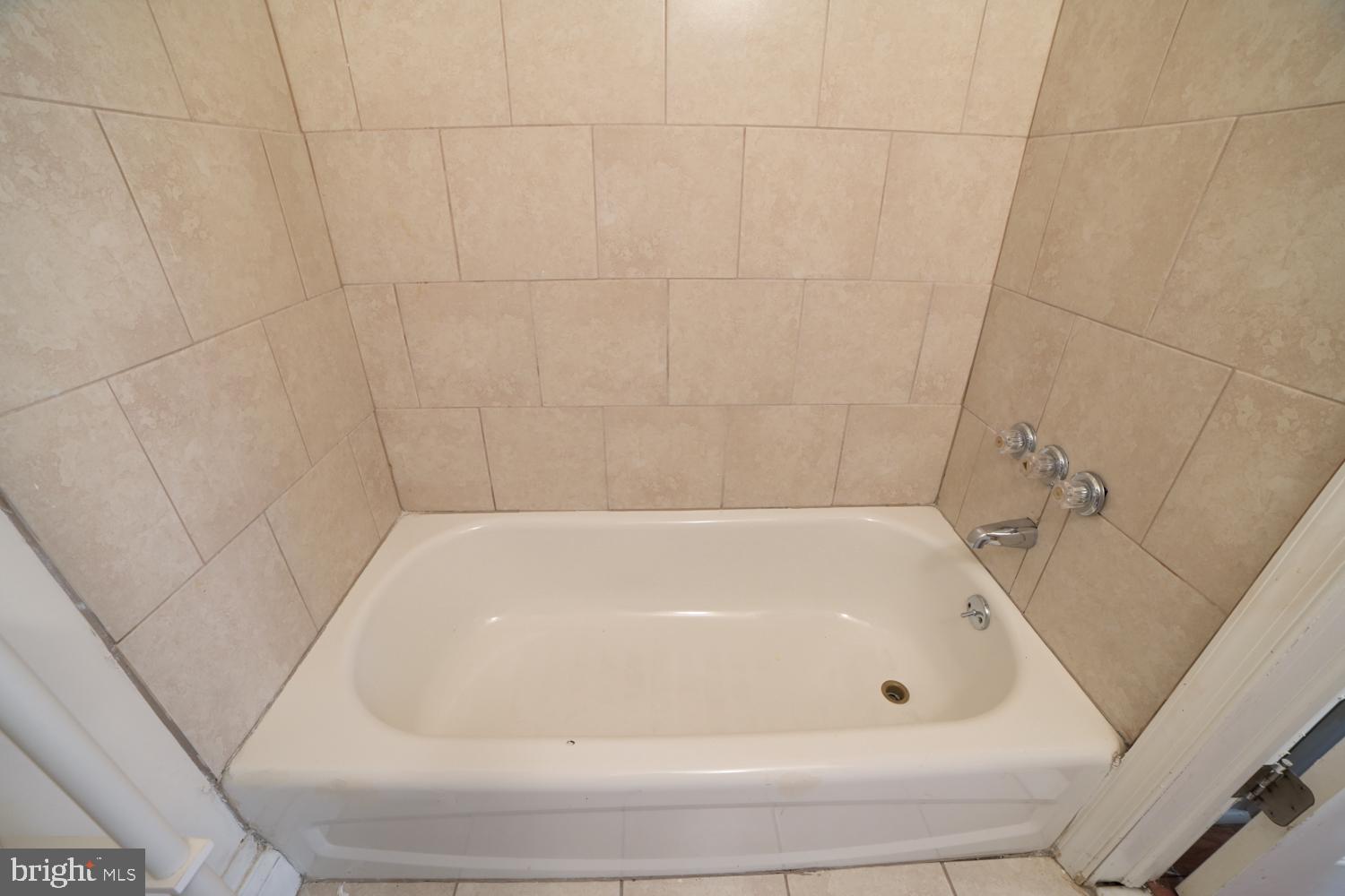 TEMPLE UNIVERSITY - Commercial Sale