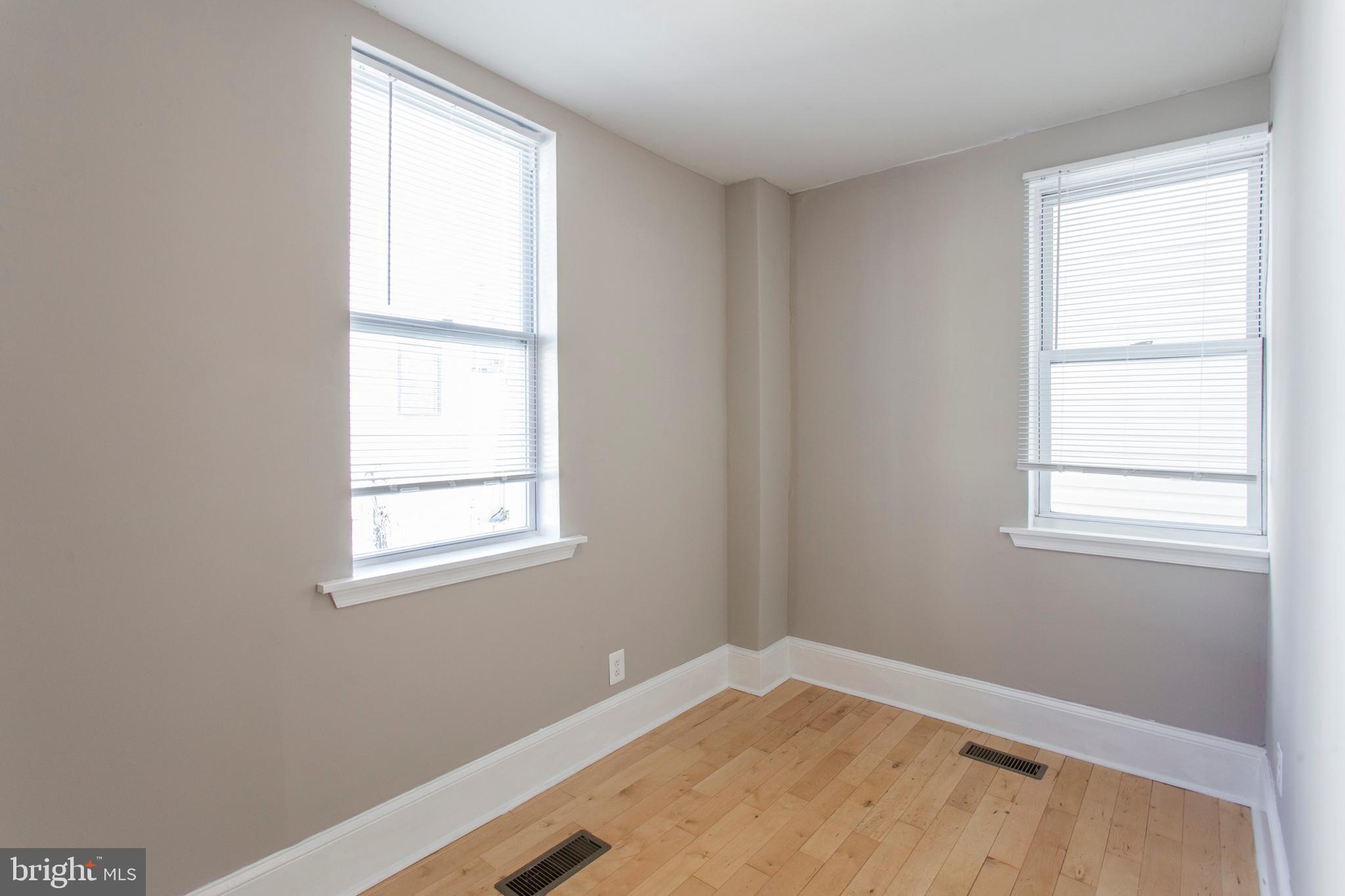 POINT BREEZE - Residential Lease
