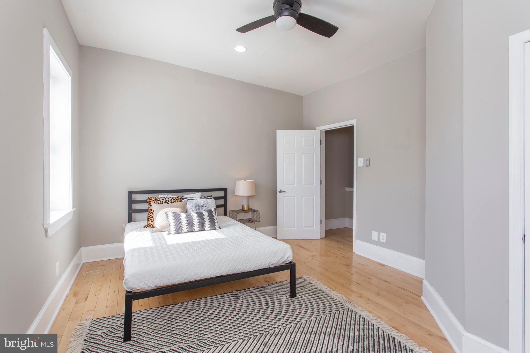 POINT BREEZE - Residential Lease