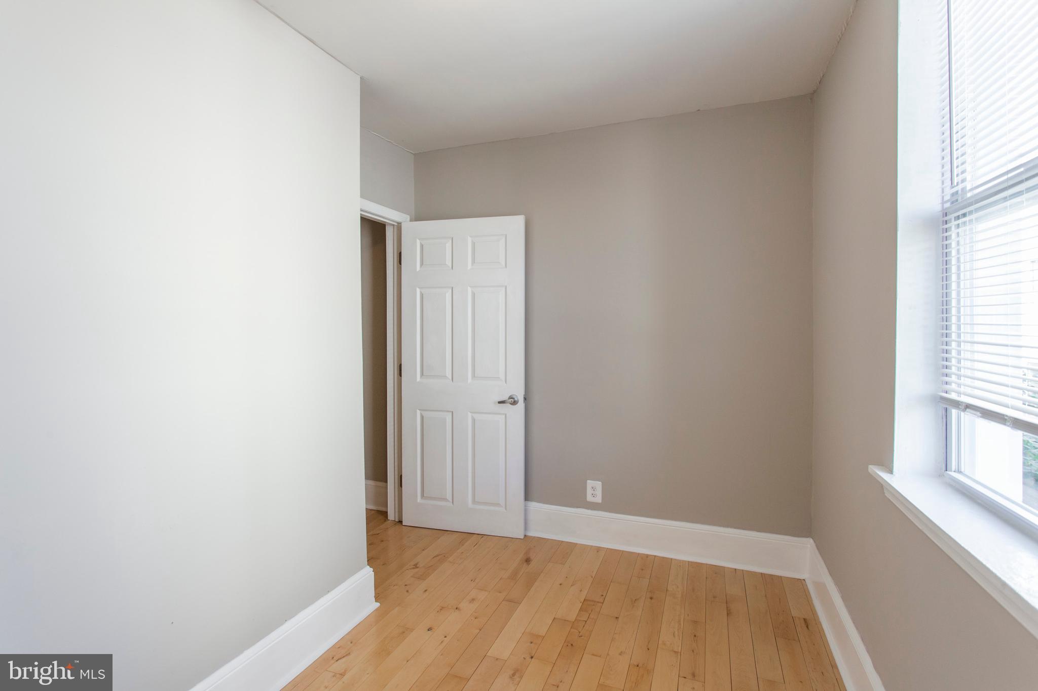 POINT BREEZE - Residential Lease