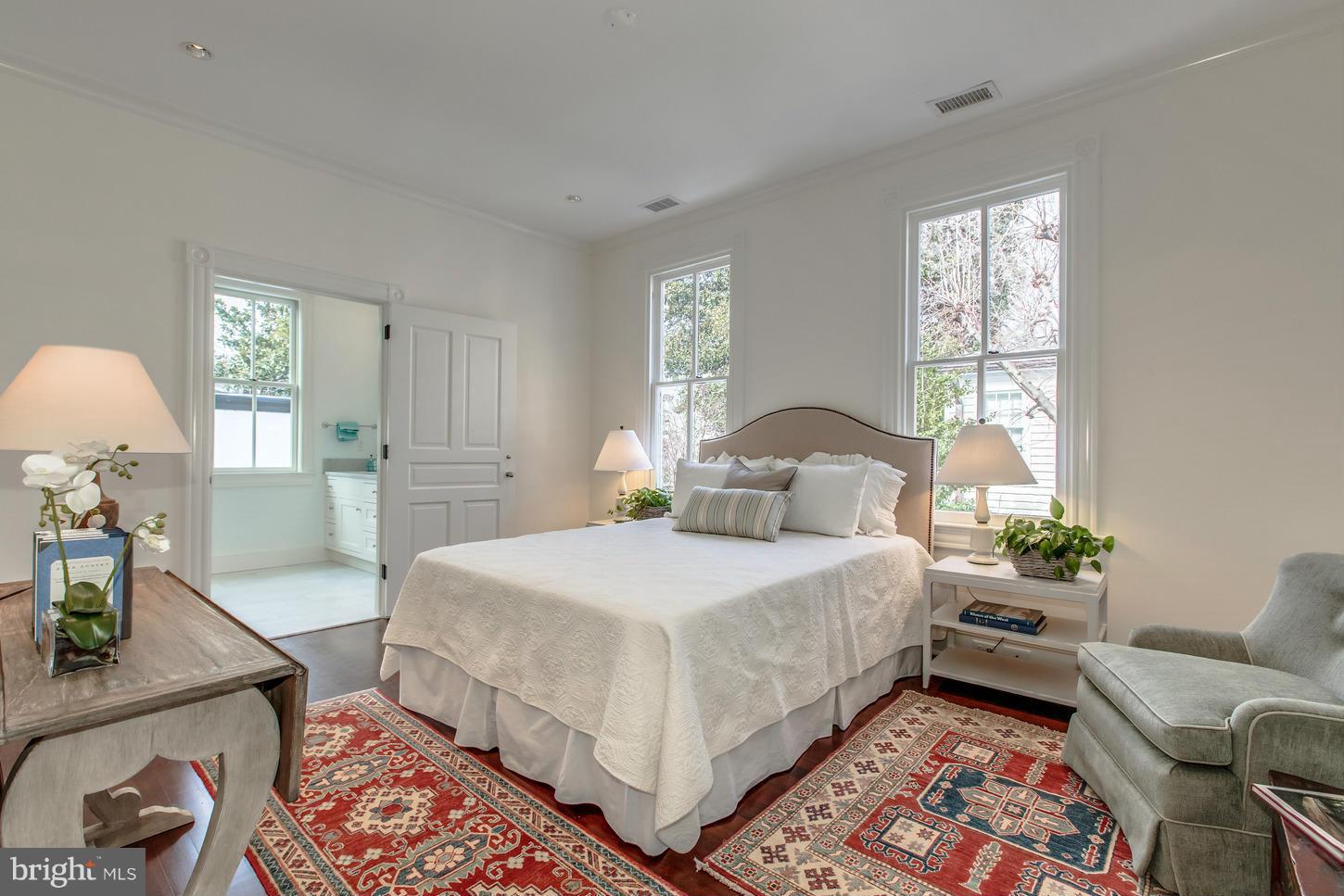 GEORGETOWN - Residential