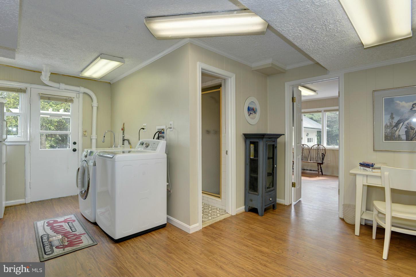 DARNESTOWN OUTSIDE - Residential