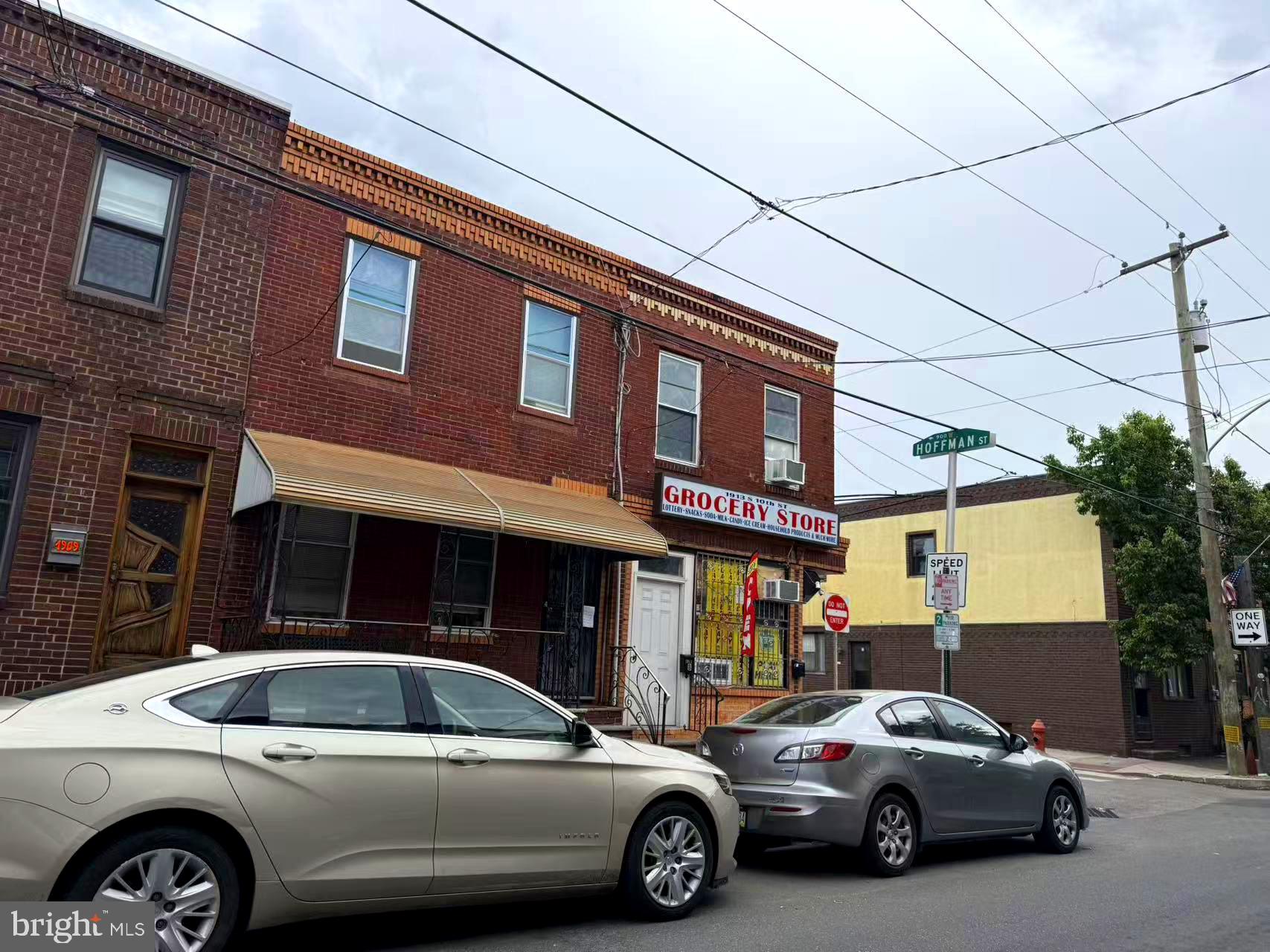 PHILADELPHIA - Residential