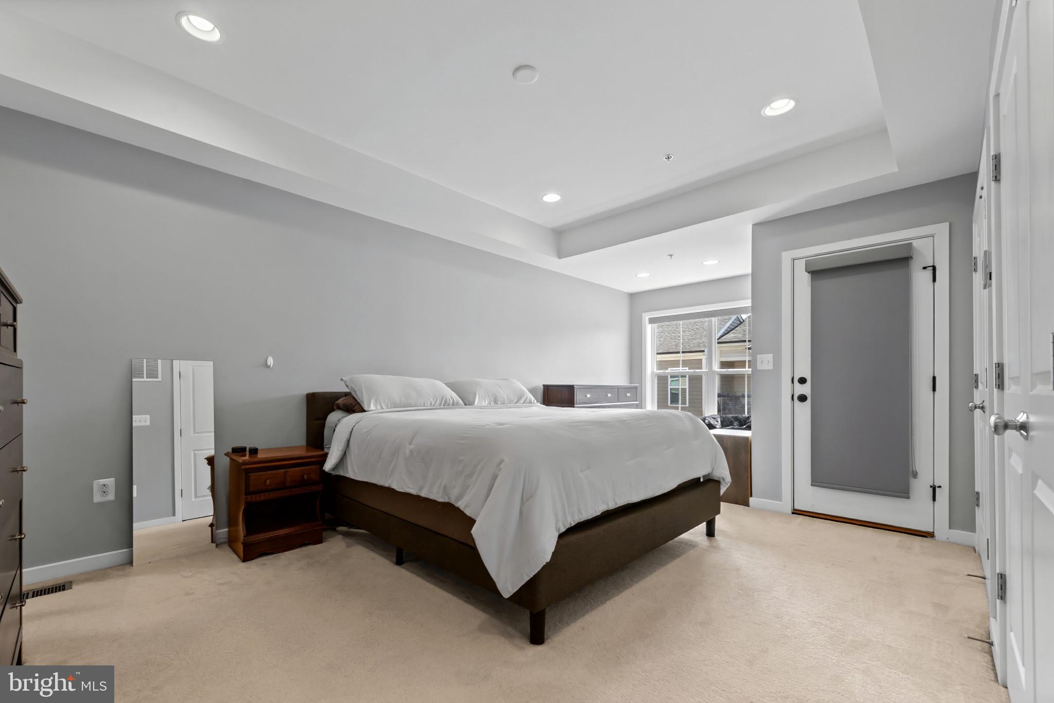GLENMONT METROCENTRE - Residential