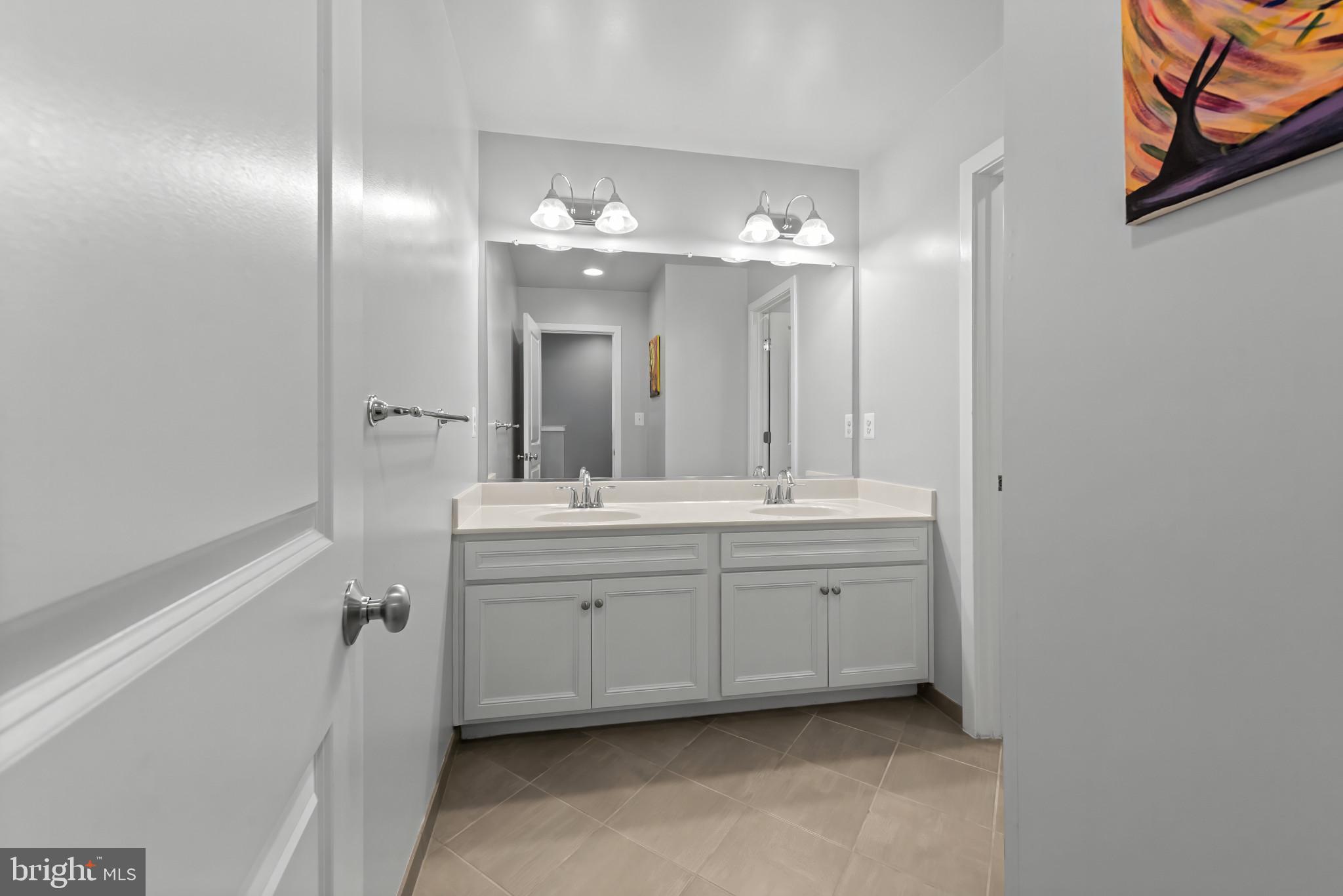GLENMONT METROCENTRE - Residential