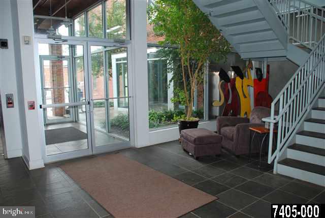 THE LOFTS - Residential