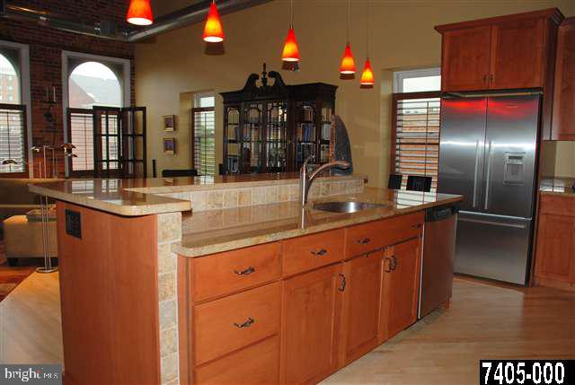 THE LOFTS - Residential