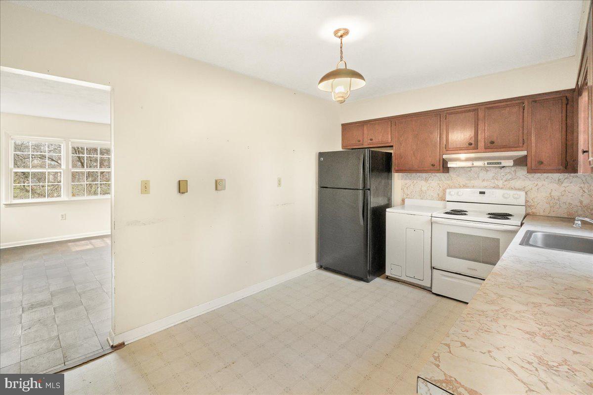 MCKINSTRYS MILL ESTATES - Residential