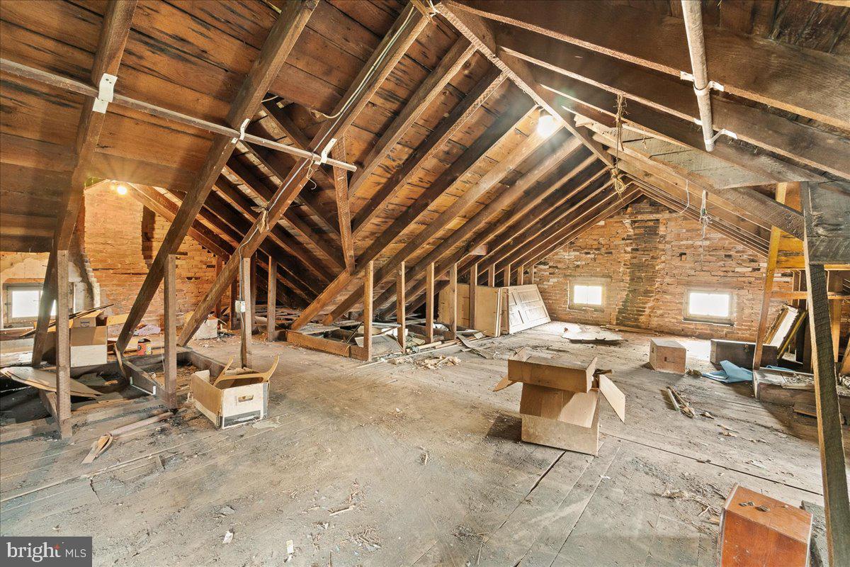 MCKINSTRYS MILL ESTATES - Residential